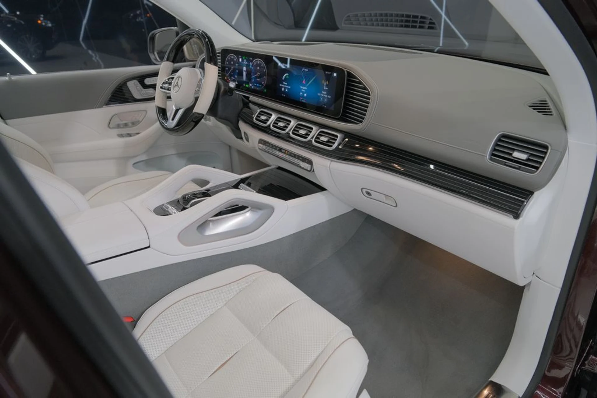 mph052_2212093566_53bf485f7aaaac519fa7e9a3053ee783_b4e628b36b