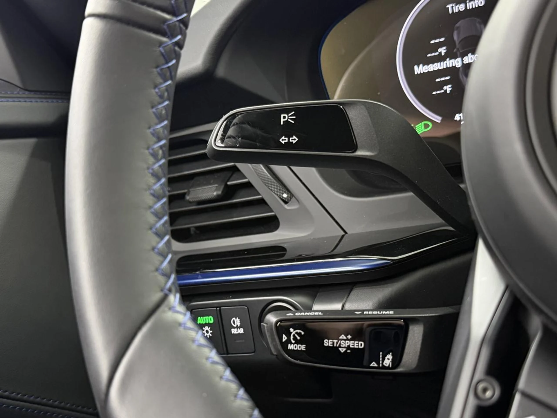 mph052_2213863545_88026574206e9617a24784a76b852307_7c83920d0c