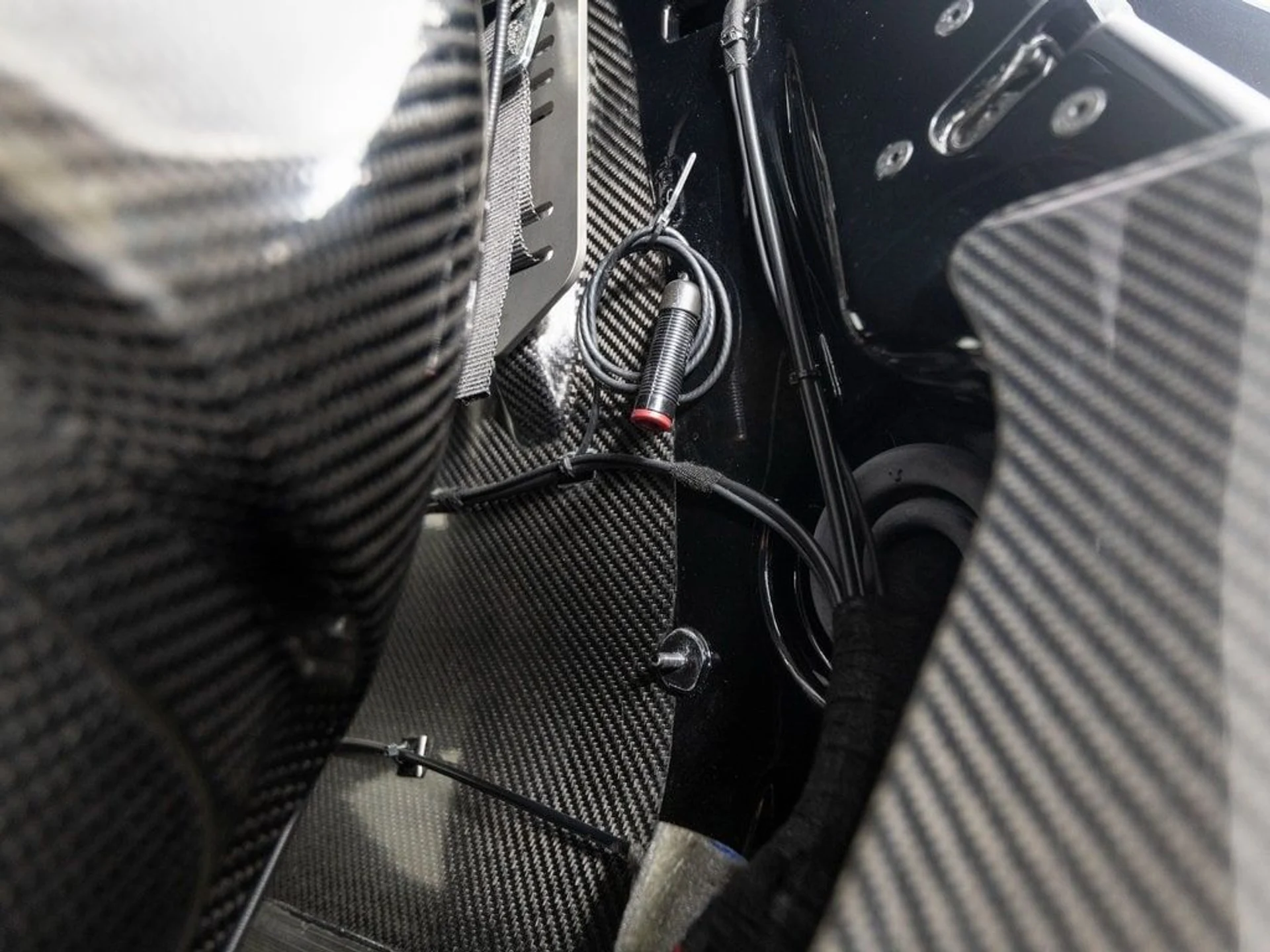 mph052_2246446756_28f6dee03e5af4792d15c89616dd0d3ax_2928d2f1c7