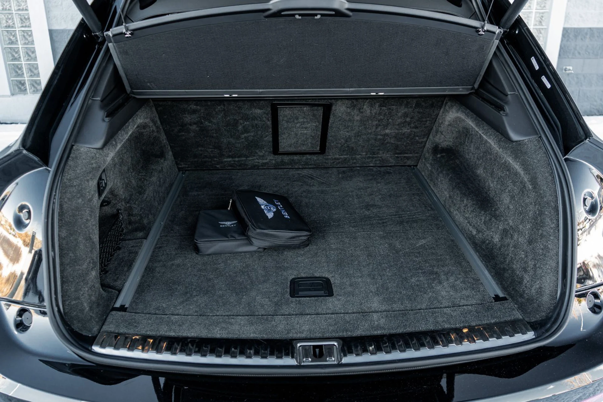 mph052_2249405786_87e49227_536e_4545_b83f_81cd8e0bb879_b8ae9c70b5