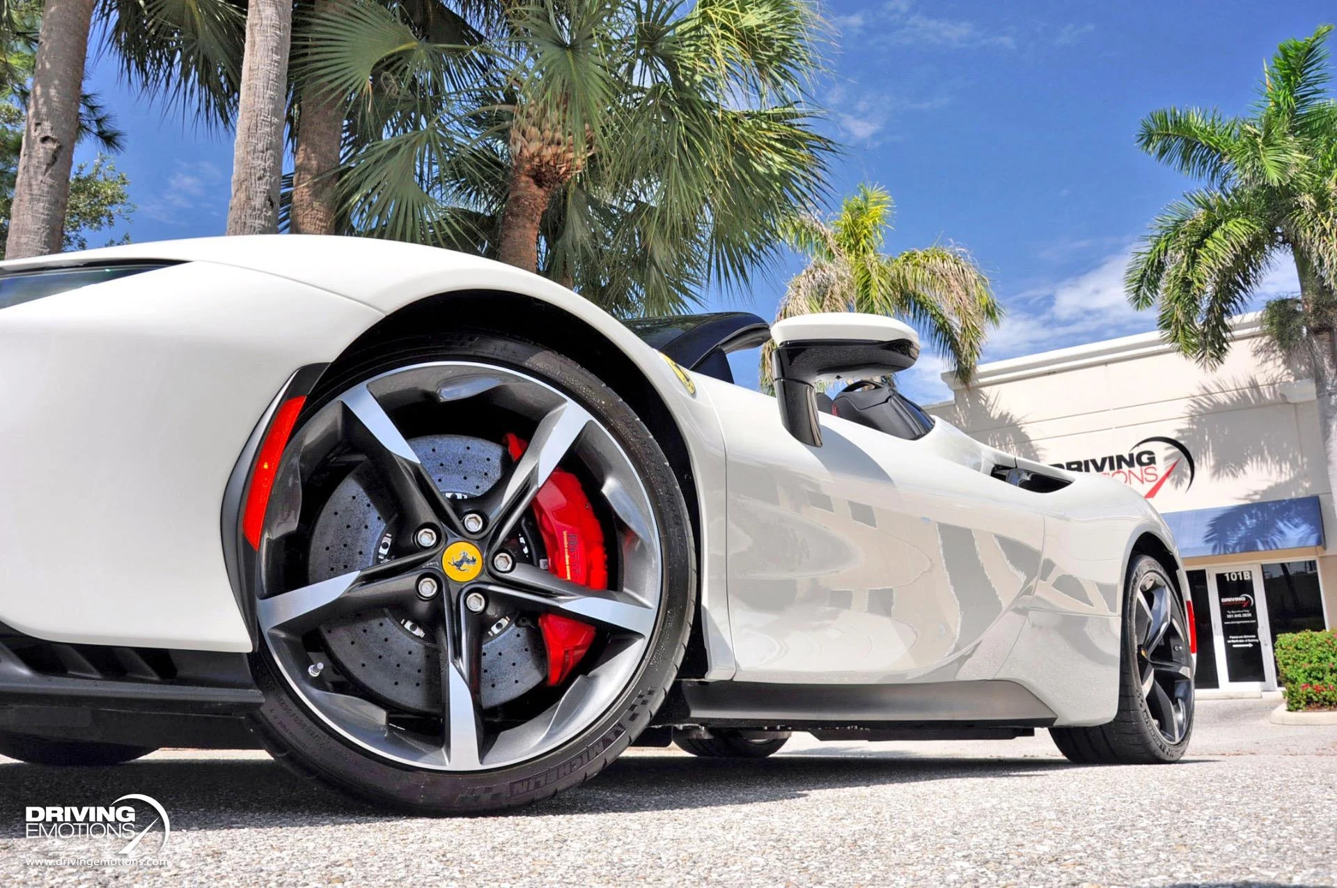 mph052_227129492_859_p53_l_da7e9c8522