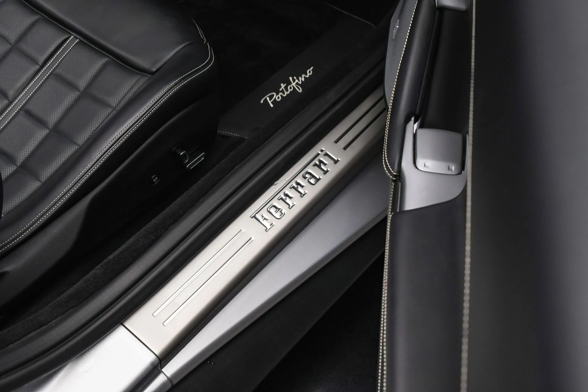 mph052_2283813675_0850cbc4d79a459f89dd8e50b6dadf3f_a28cbb593c