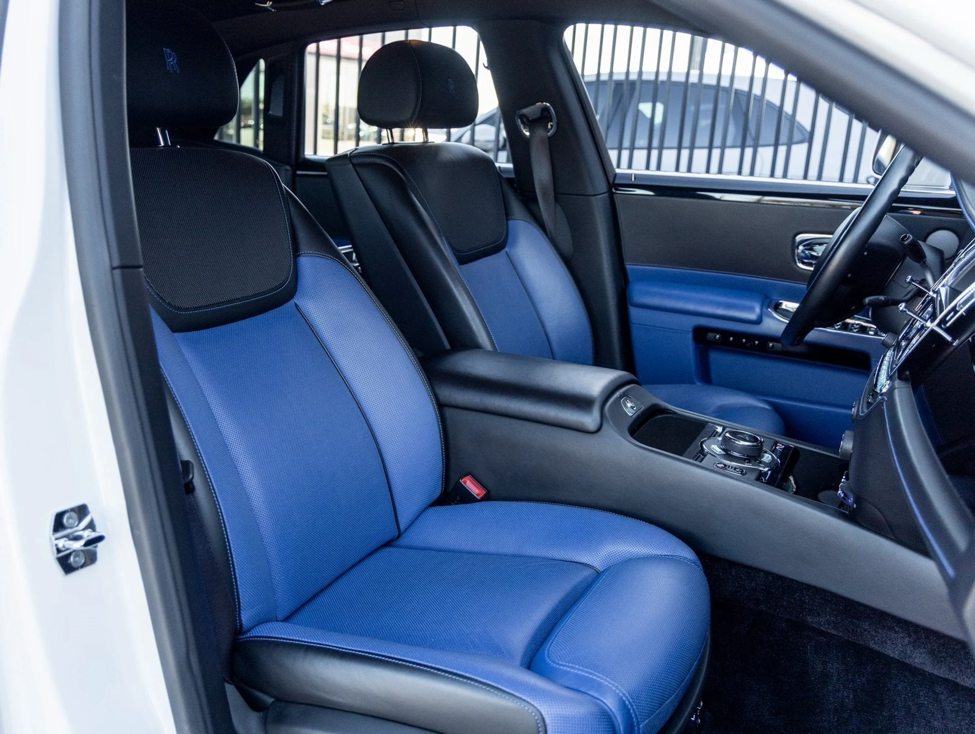 mph052_230682004_53_cfe14e4821