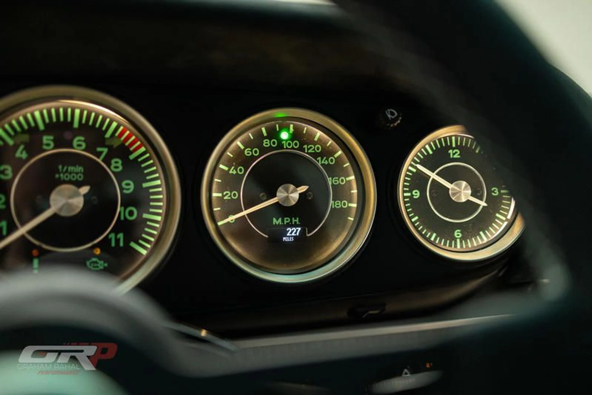 mph052_2327313808_9_C28_AAC_2_684_B_447_B_AFA_9_3_D76_C4_A19_DDC_60c2a0b4ea