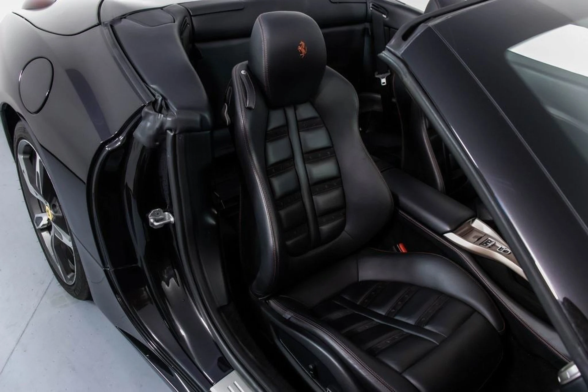 mph052_2332070189_b663bb8aae1986b1c1c46333fe1dfb1ex_0e86deec8d