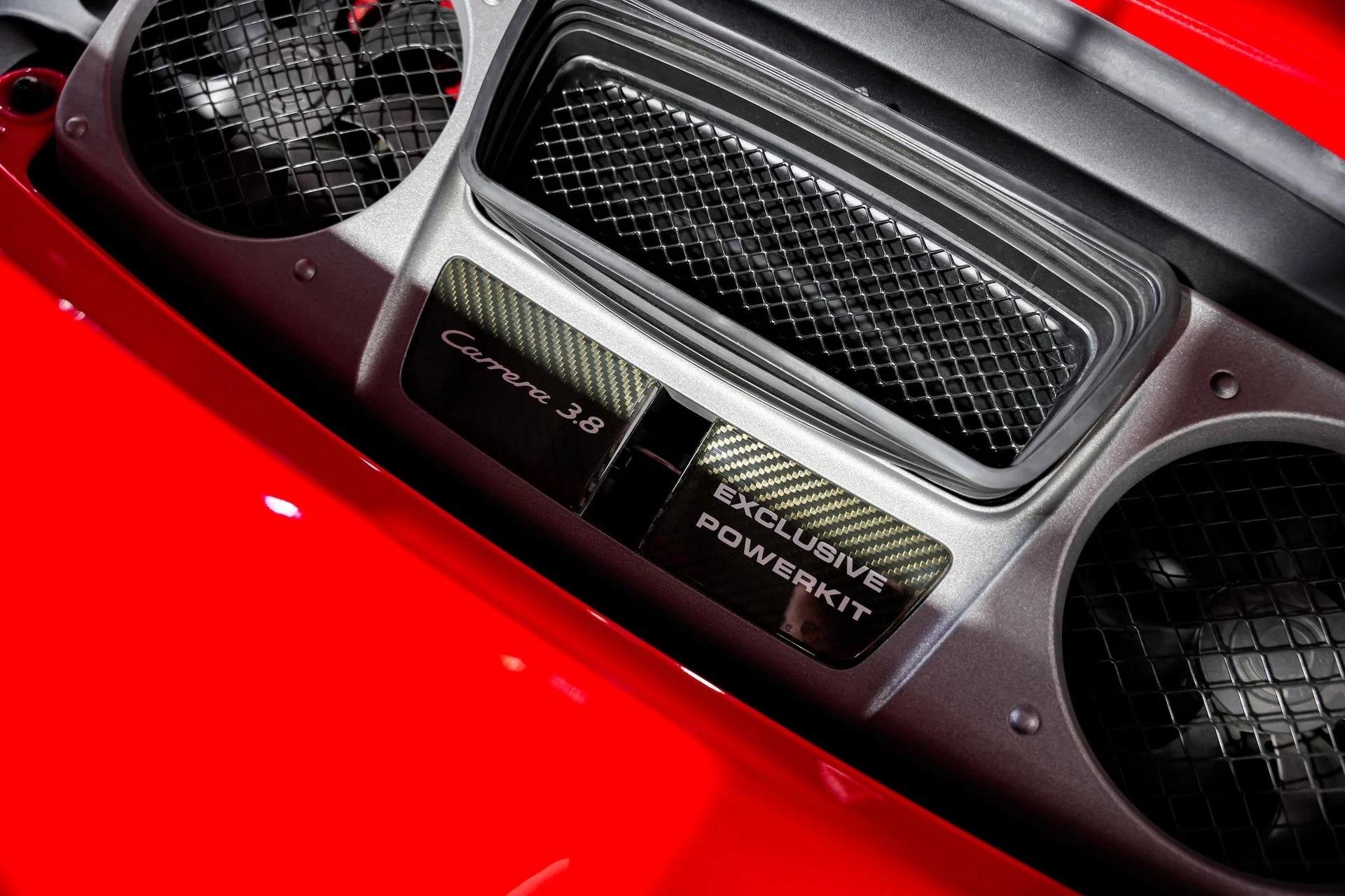 mph052_2343717440_aa0b5f5568d15be8d489e55d3fe05eedx_6b42d05a71