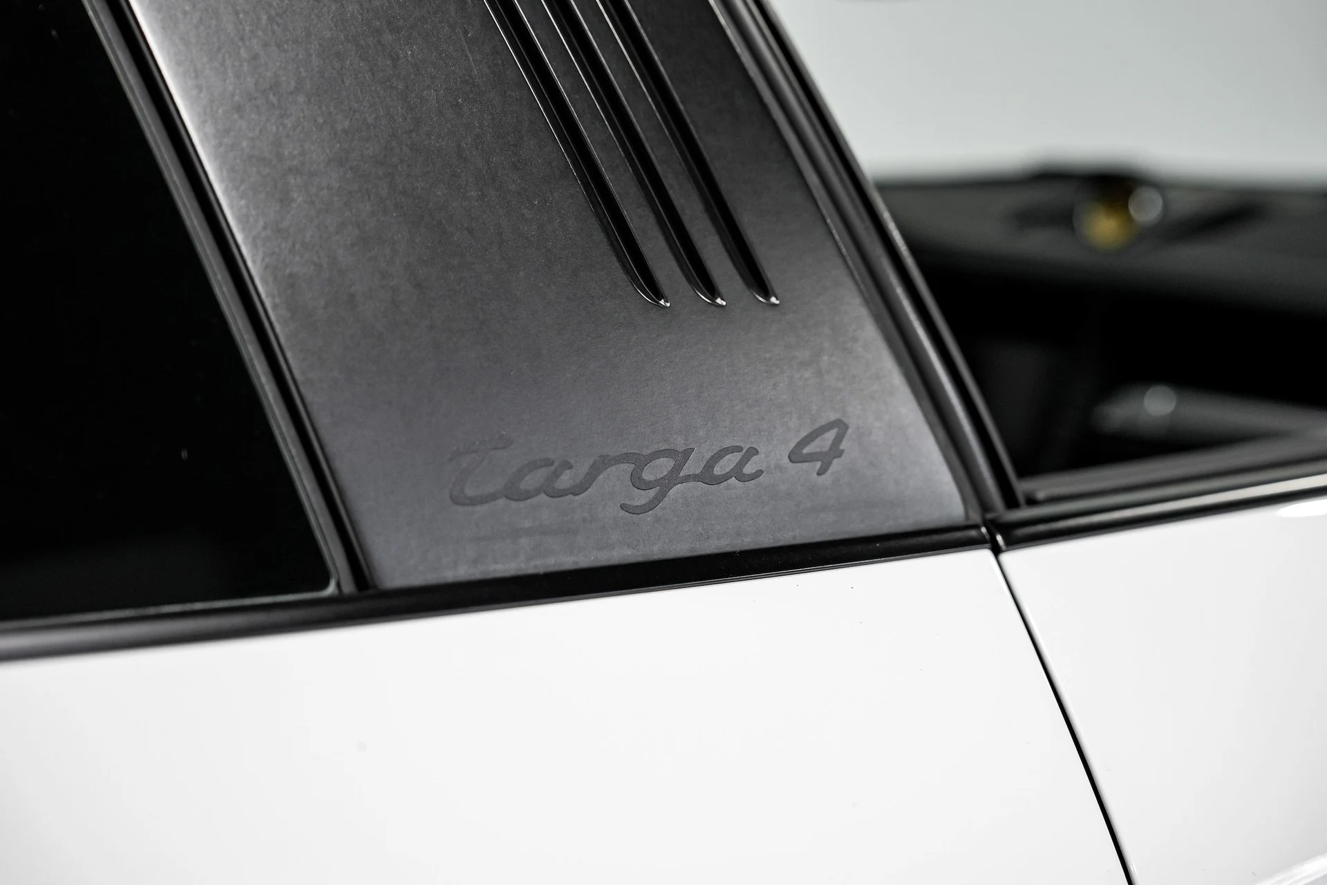 mph052_2365197866_5677b01221b5533843f87498feff535cx_e6855b737b