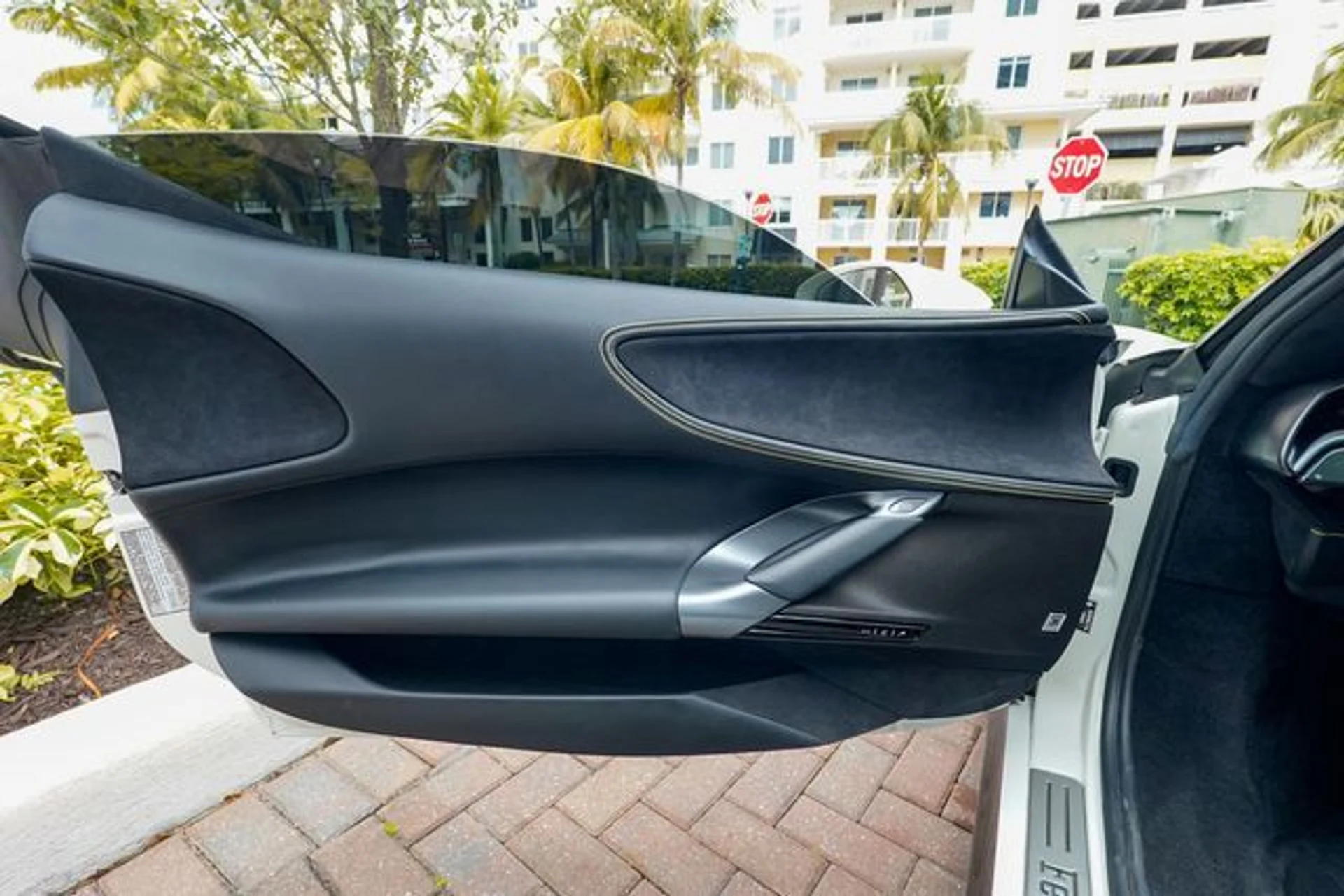 mph052_238226980_22977808_53_7b17708217