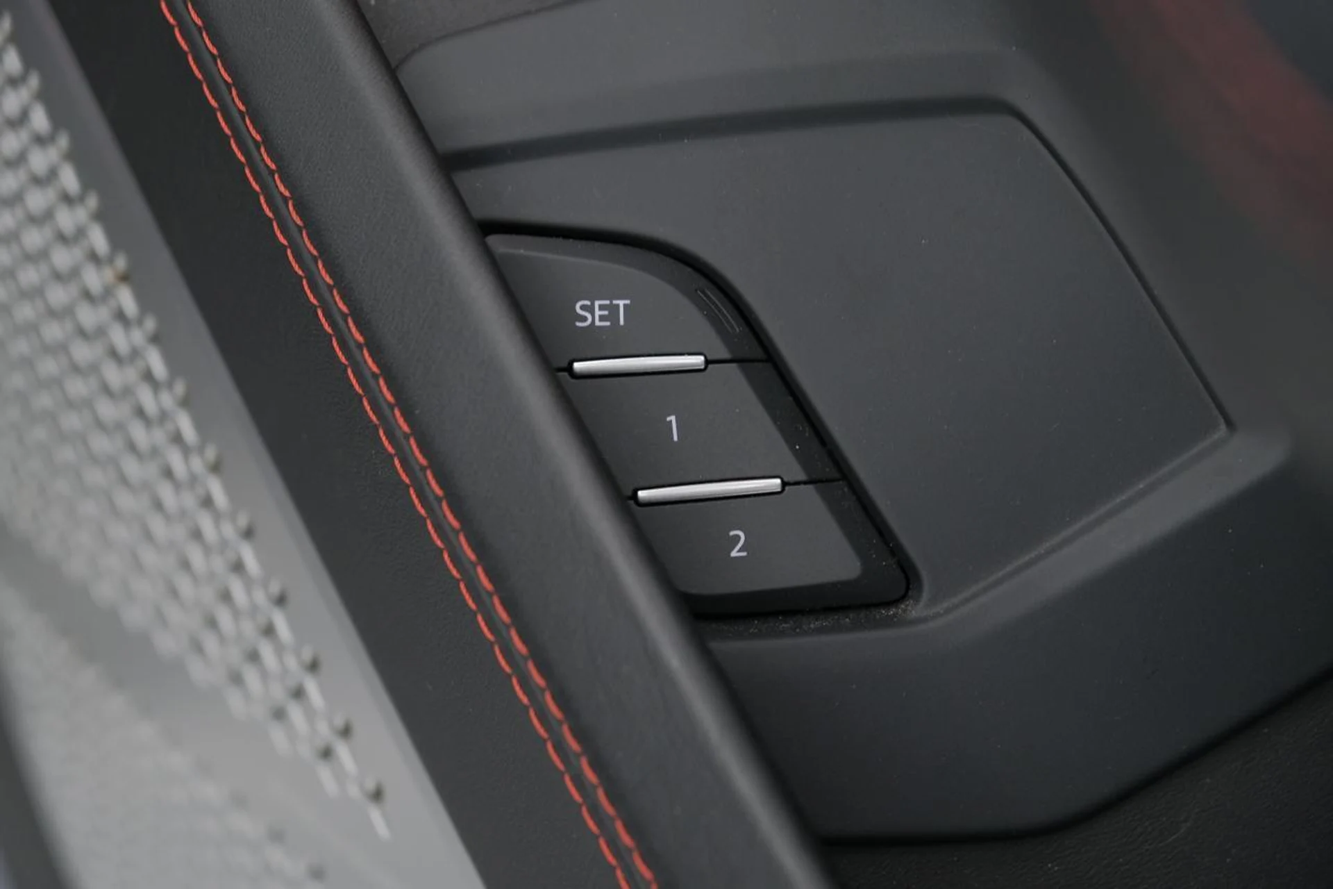 mph052_2384396459_313c213cfd7badffc070bb8e253e5d0f_641314ff2e