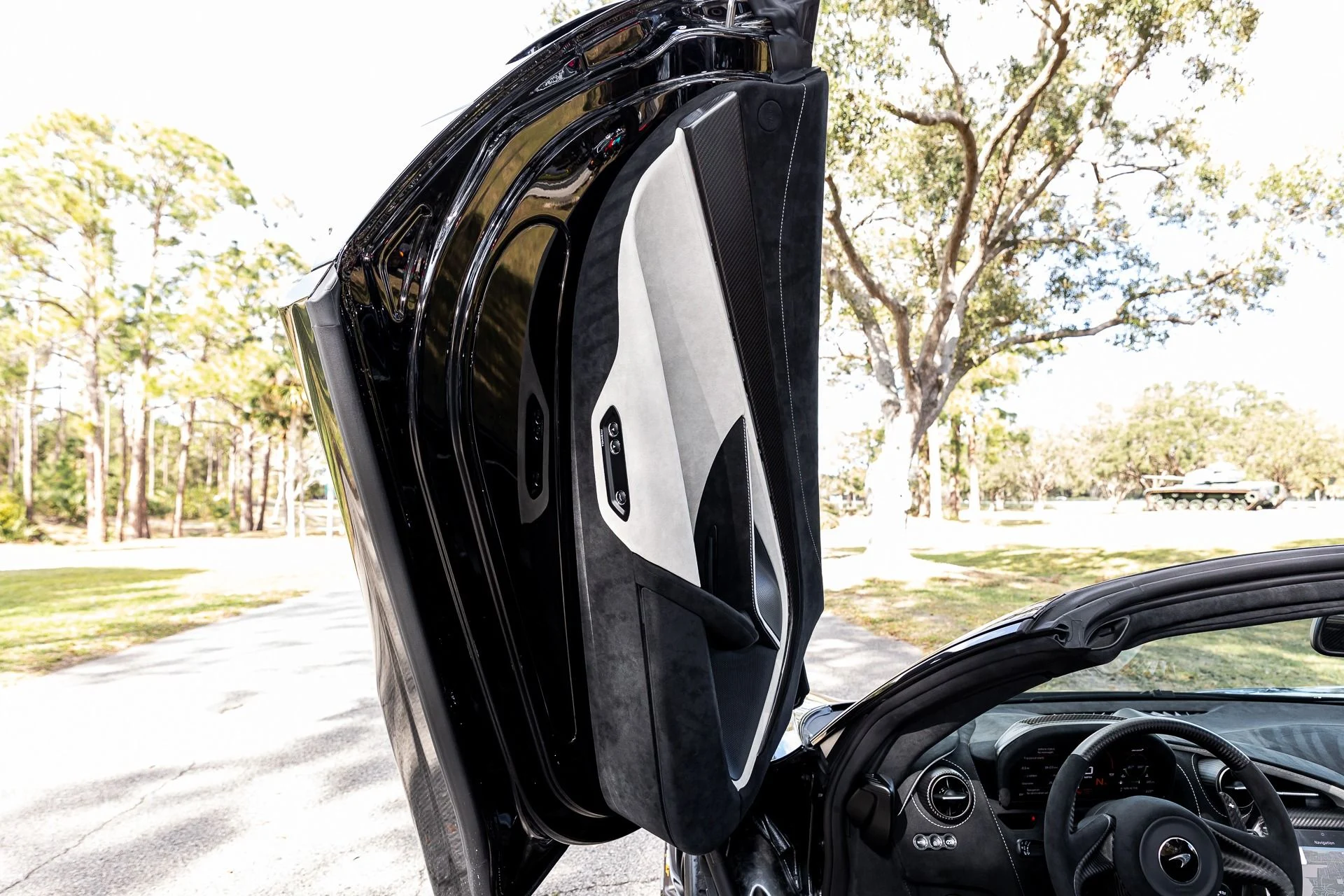 mph052_2418940707_306_p53_l_c0db64770e