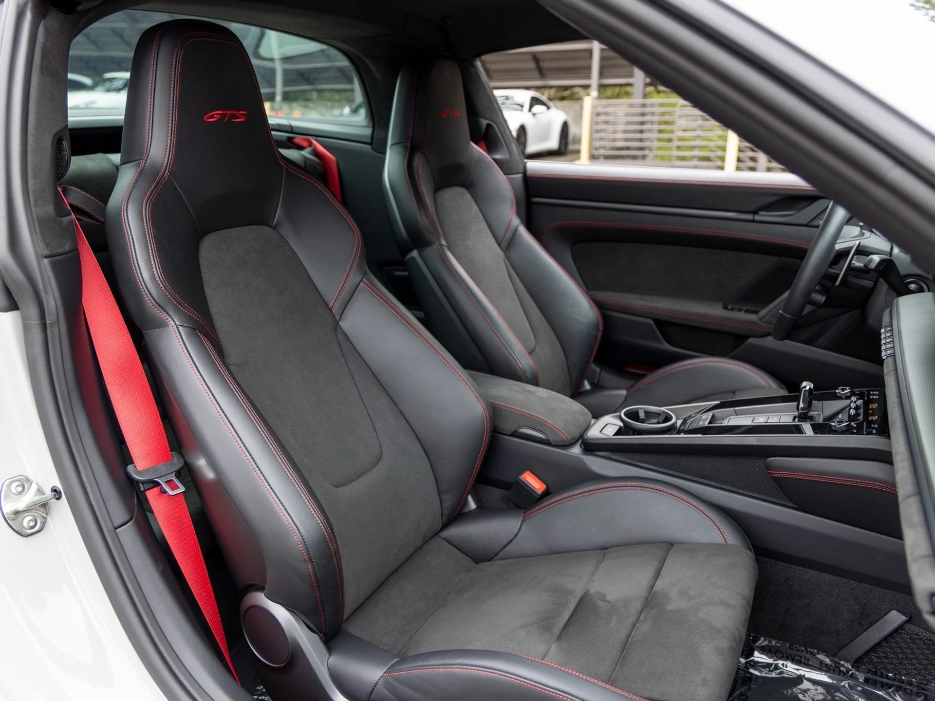 mph052_242644583_53_7d1846c516