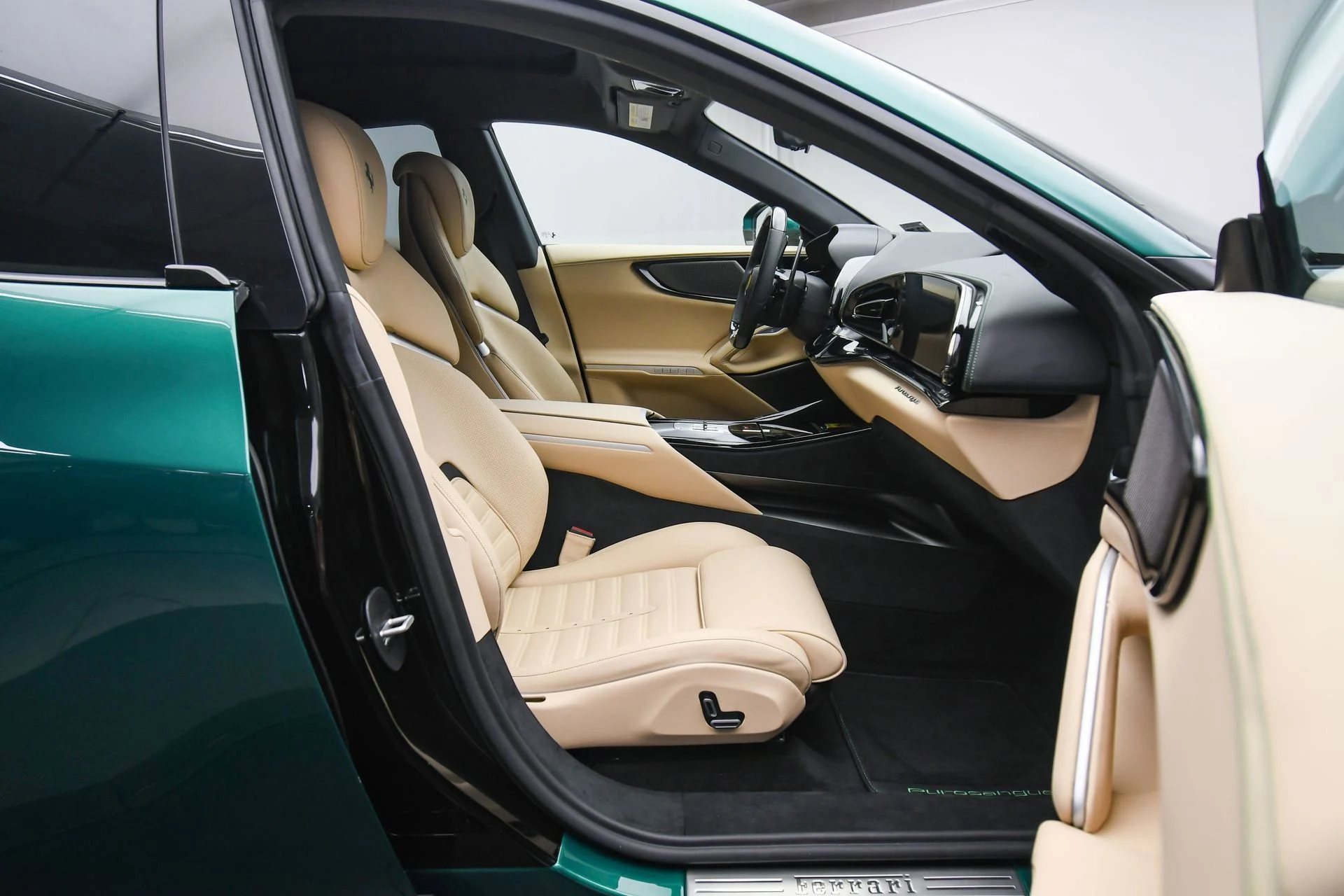 mph052_2432453846_650af18abc19465a8ffd6ee25a7c9484_94e16b4ce7