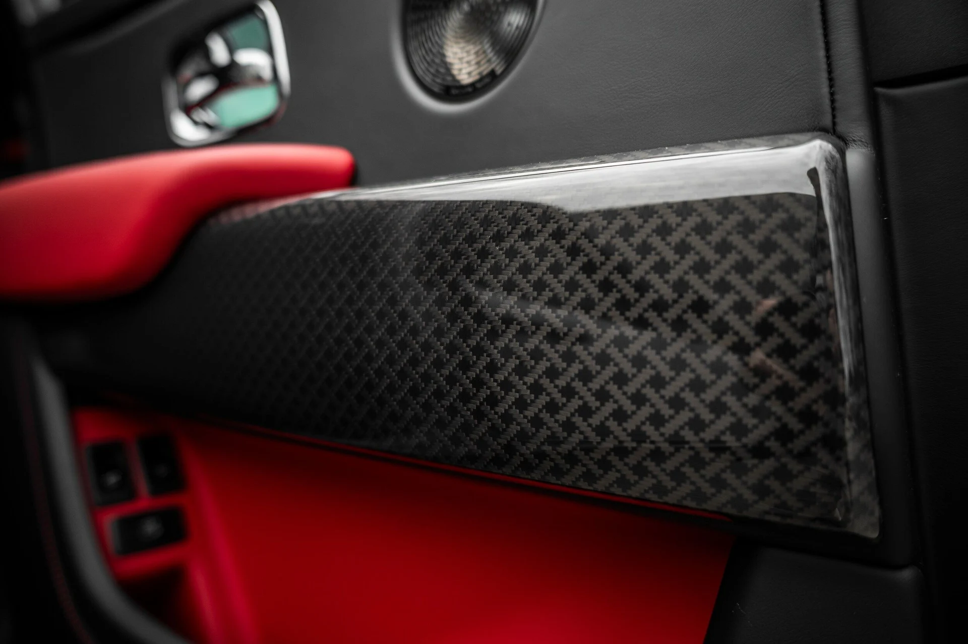 mph052_2438989447_5621130f879e42f683d652314191a56b_5e47015182