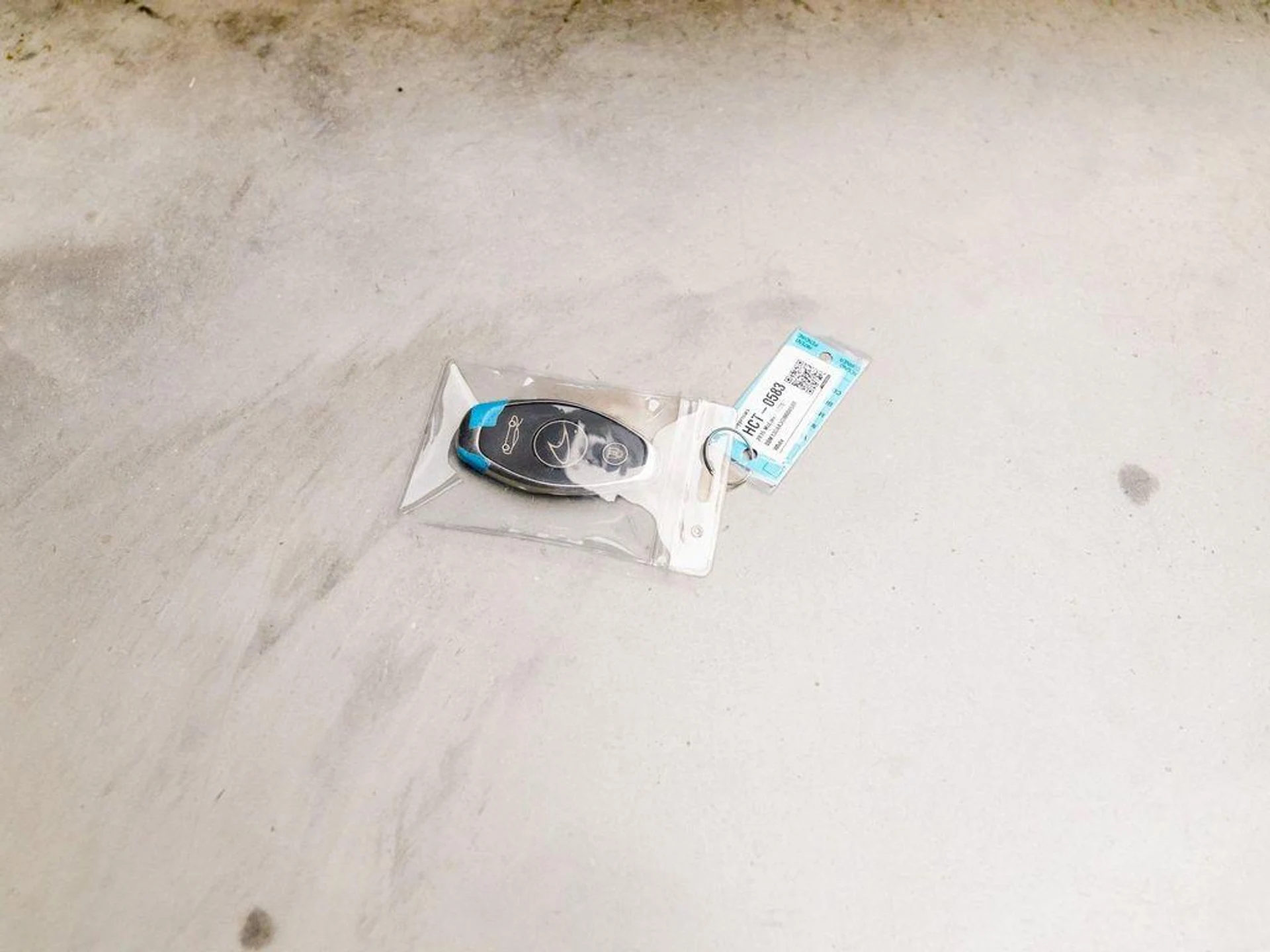 mph052_2471160504_z_Drrxu_Cmd_Sht_F_Sple_X_Edci_Ew_Ws_5b4e6b07fe