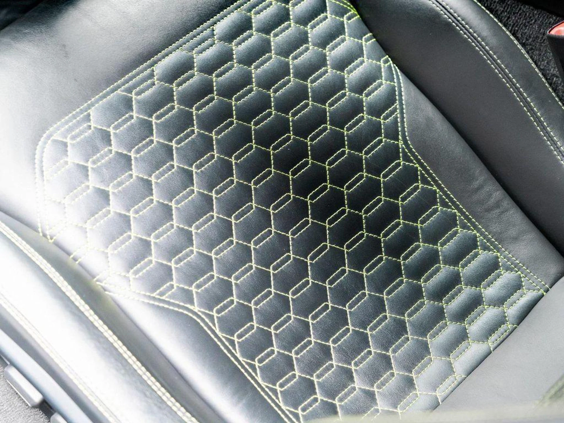 mph052_2473571769_4_Gt_TQ_Iy_I_Fv_Uphs_Oi5_E2_Vmv_Oks0_464e549e04