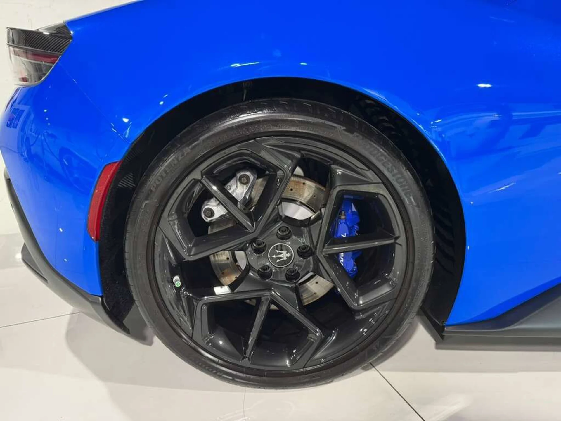 mph052_2482289584_f60a773e20424dac55789dbba1656037_d1c8bed5a4