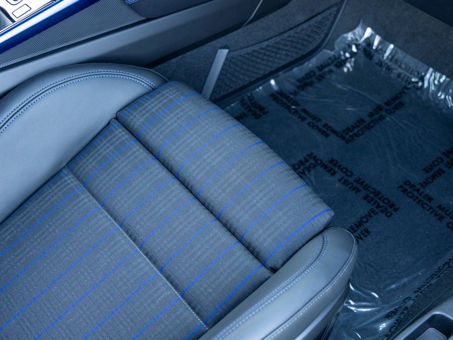 mph052_2497793063_53_8bae367123