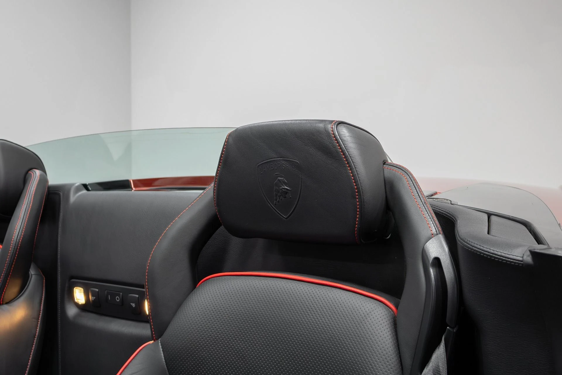 mph052_2499556999_Used_2006_Lamborghini_Gallardo_Base_1761580616_c583f37129