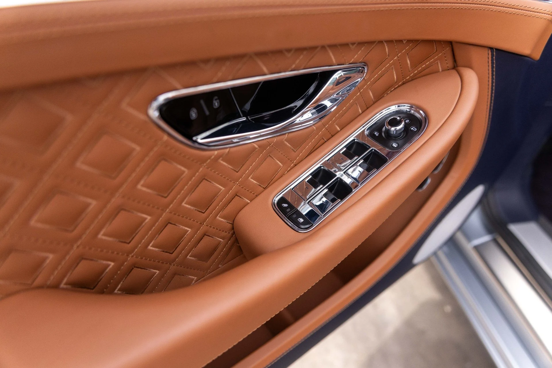 mph052_250553522_Hi_Tech_Luxury_Imports_LLC_SCBDG_4_ZG_5_PC_006635_image_52_615bccf94b