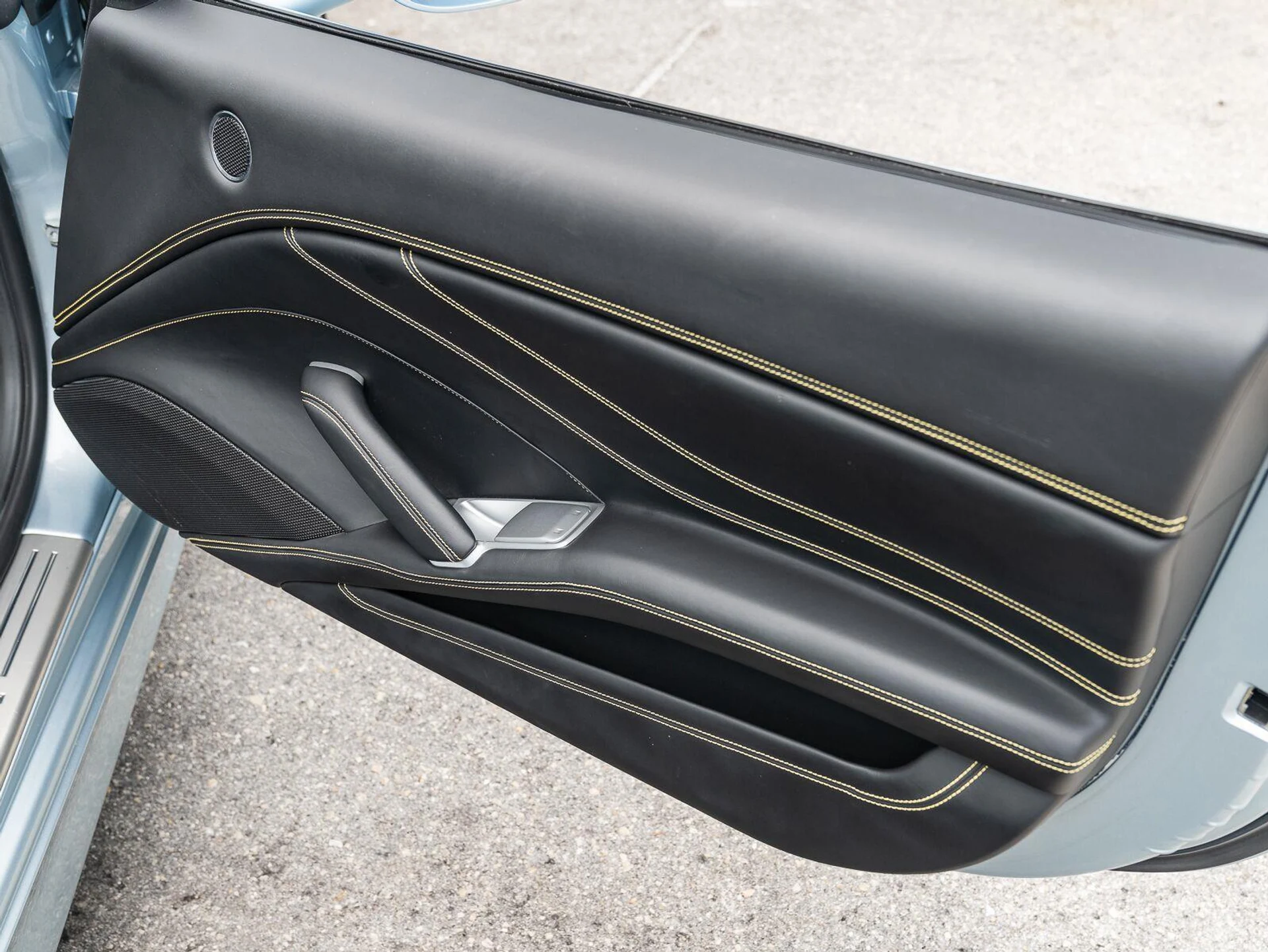 mph052_2528395488_Used_2016_Ferrari_California_T_1785949679_ef38c872c6