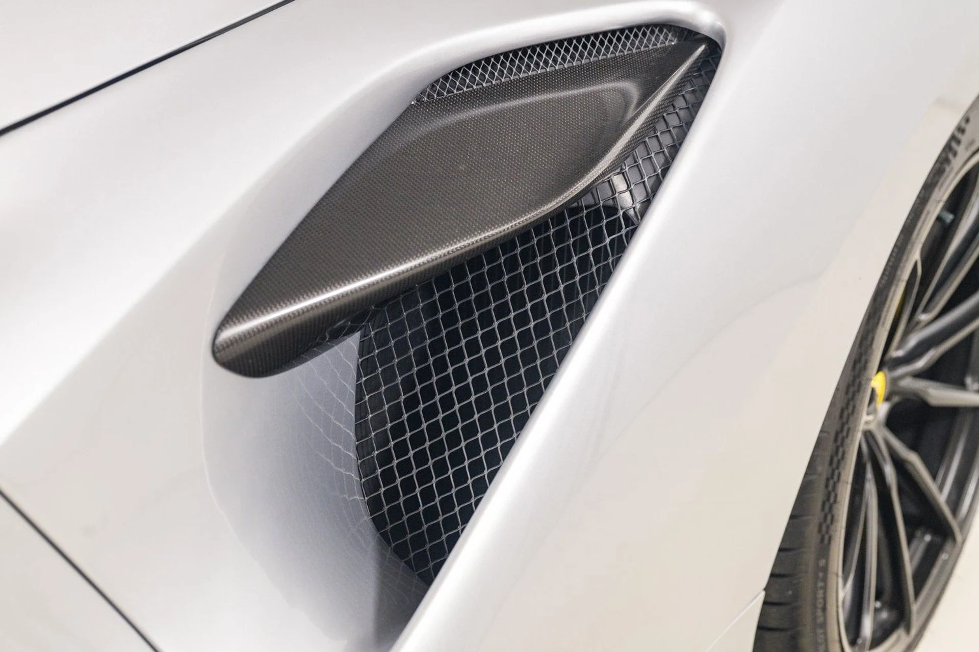 mph052_2532724473_52dd28add9eb4053b8167df7d90794ac_1edcd155e8