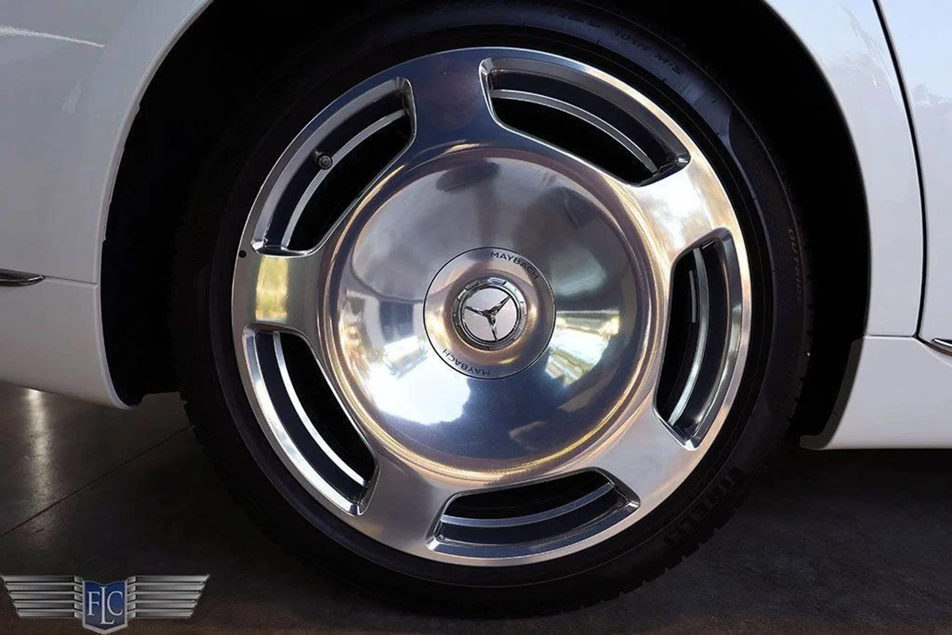 mph052_2533077353_used_2021_mercedes_benz_s_class_maybachs5804matic_6305_23019538_53_1024_063b45d540