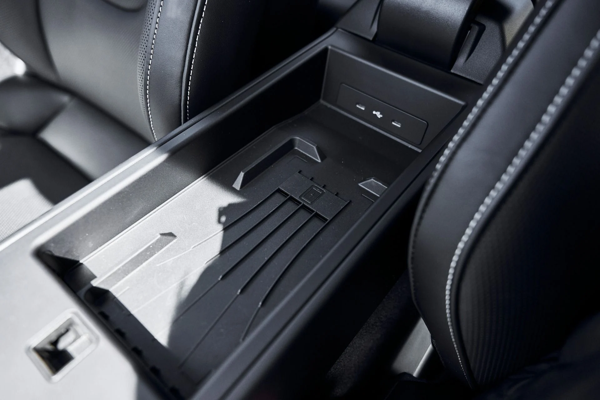 mph052_2553704140_Used_2026_Porsche_911_Carrera_4_GTS_1776878401_cfa566da4d