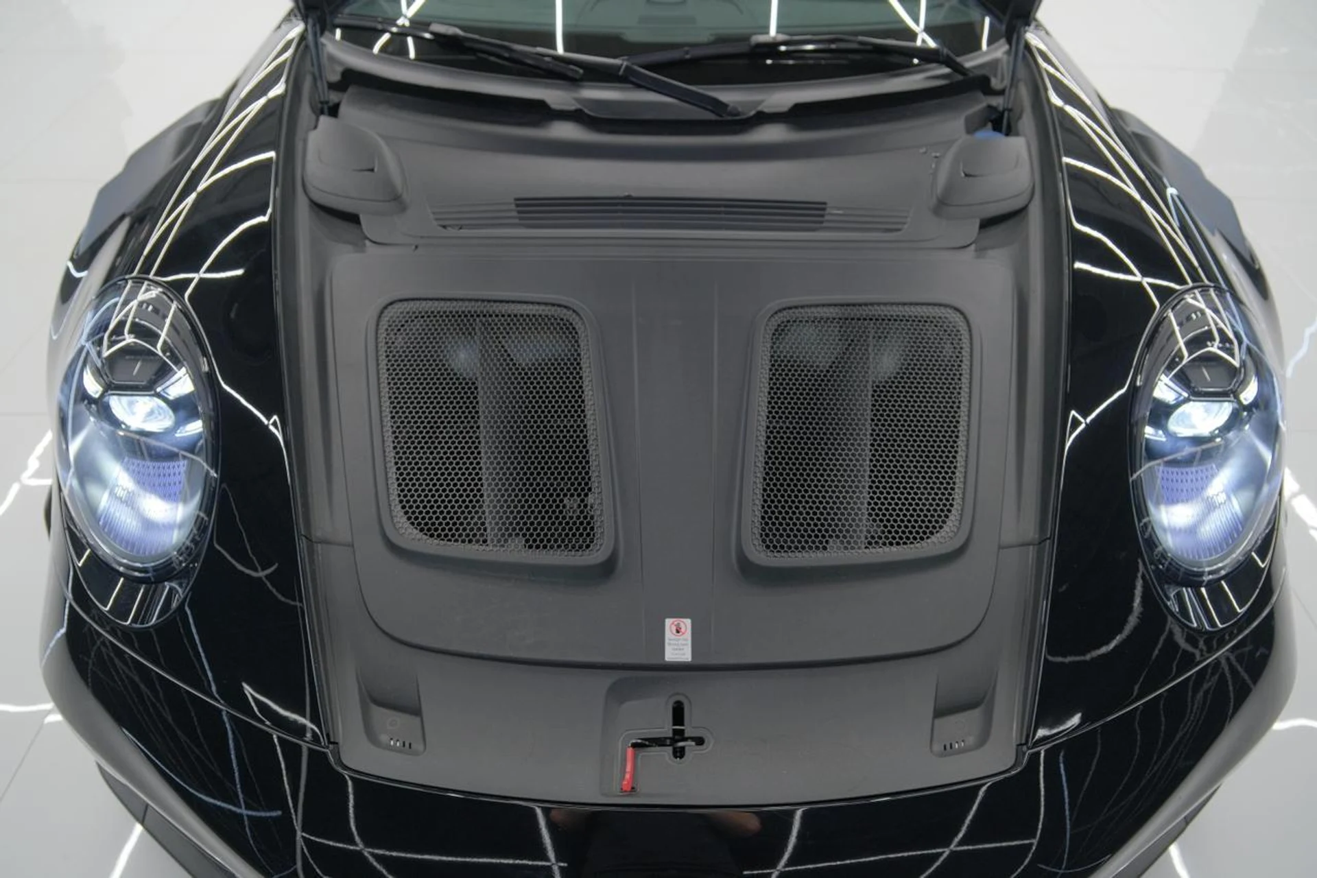 mph052_2567249956_0b57fff967b8114d5c1b941a9a7a090d_404ba8f74c