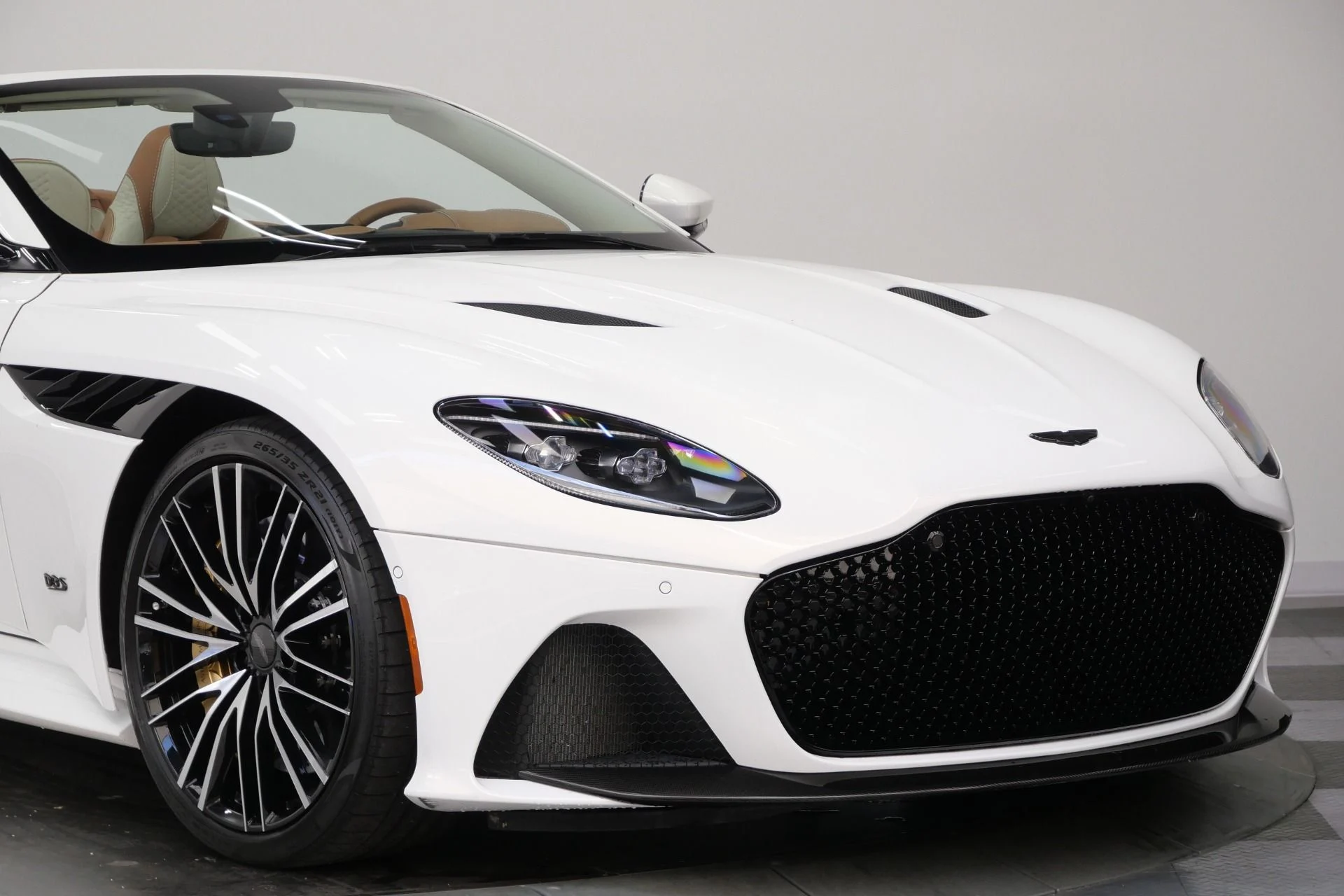 mph052_2605308518_Used_2022_Aston_Martin_DBS_Superleggera_Volante_715_Horsepower_Low_Miles_Two_Tone_Interior_1780071319_a6324f9c7c