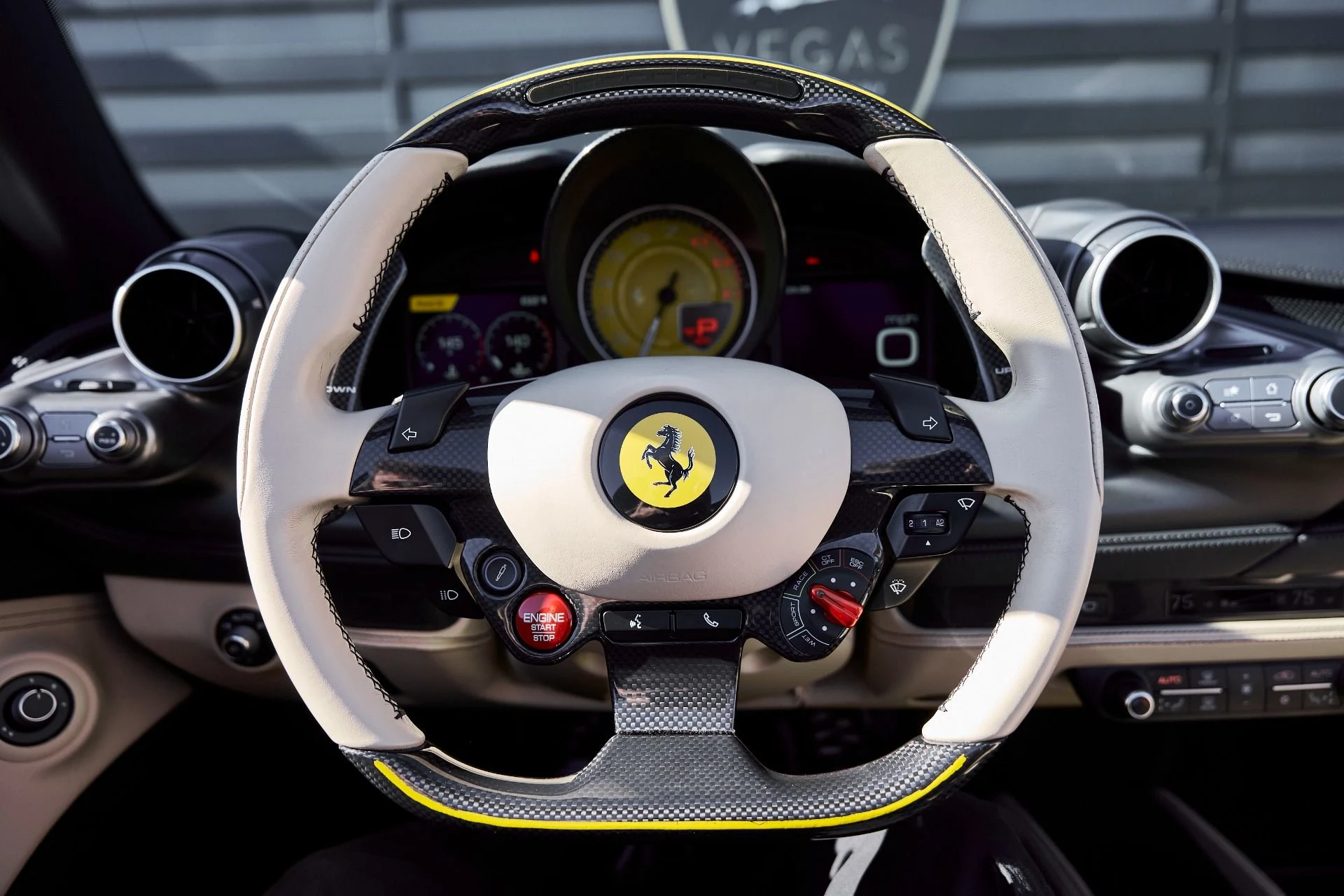 mph052_2606590211_Used_2022_Ferrari_F8_Spider_Base_1768868461_b34601176e