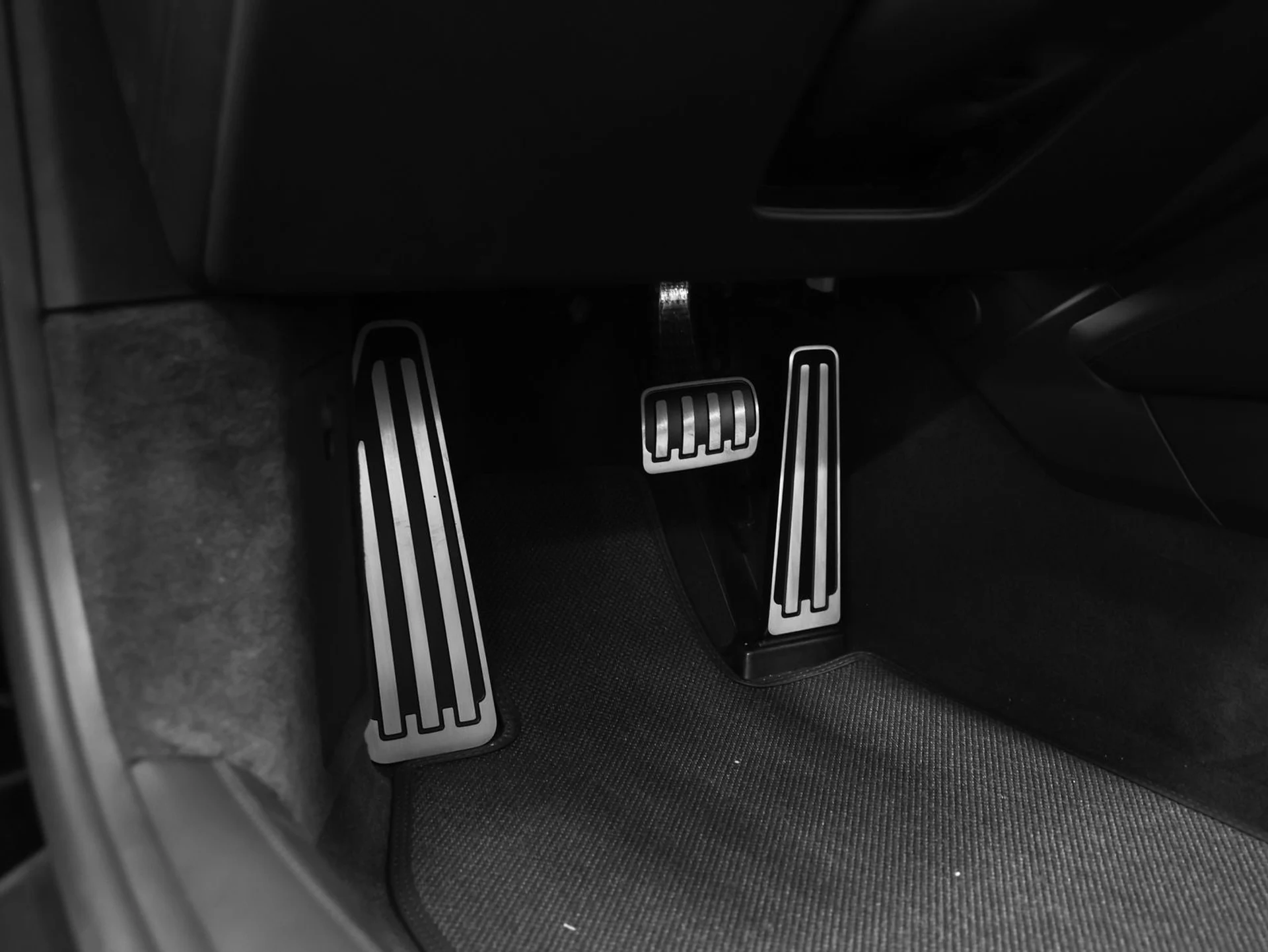 mph052_262460705_53_e494db142e