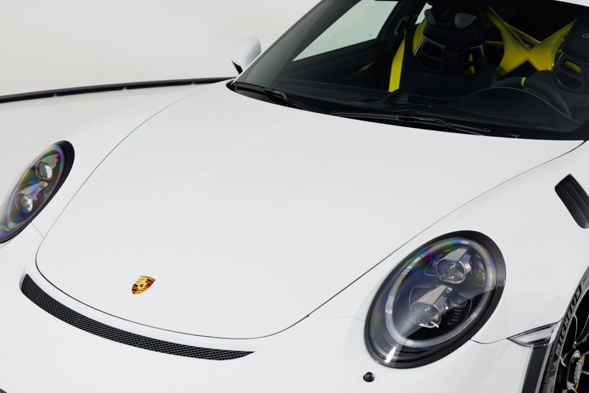 mph052_2656464039_Used_2016_Porsche_911_GT_3_RS_1775150691_0a91d6593b