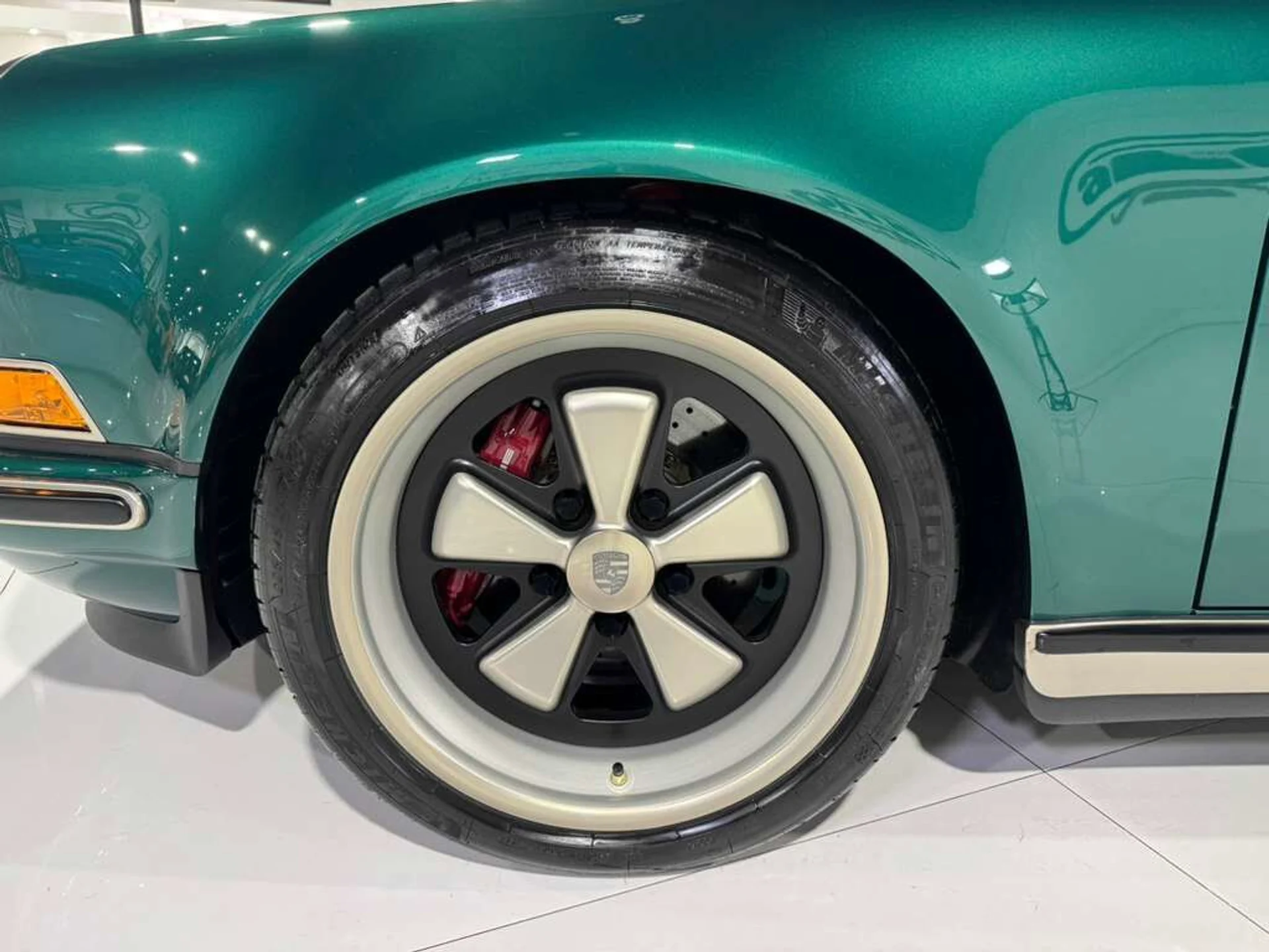 mph052_2664198460_ce65eead60fbd141e48e749bbbf91176_82260ea012