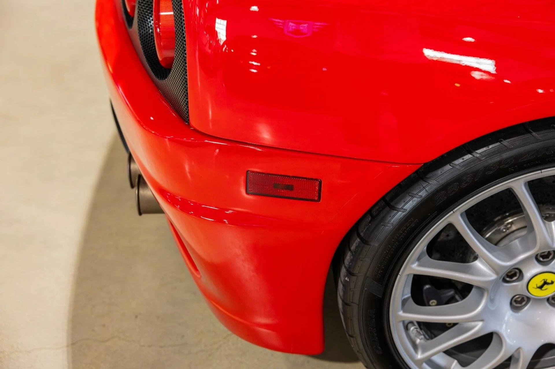 mph052_2695225291_a_Q_3db870582f