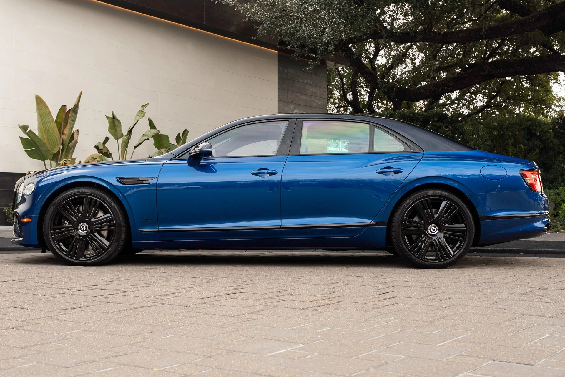 mph052_2705827875_489302489_697e34bd850c12f384273109_50f86c177e