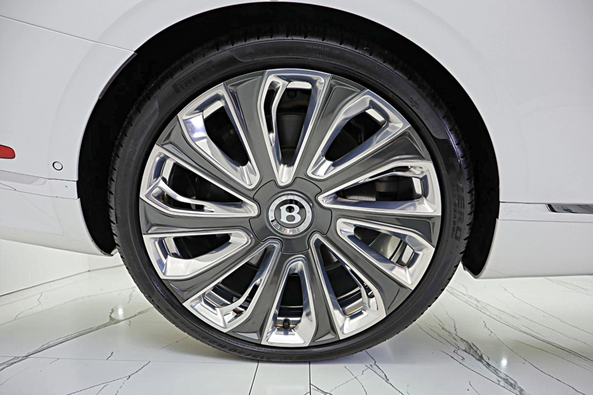 mph052_2742479804_Used_2022_Bentley_Continental_GTC_Mulliner_V8_5e941184cb