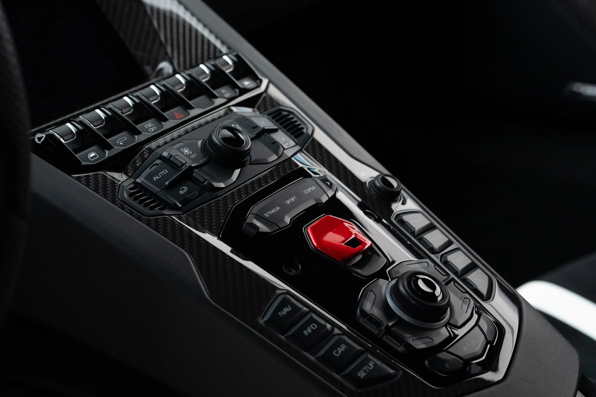 mph052_2749422288_Used_2016_Lamborghini_Aventador_LP_750_4_SV_1768280004_931e788b94