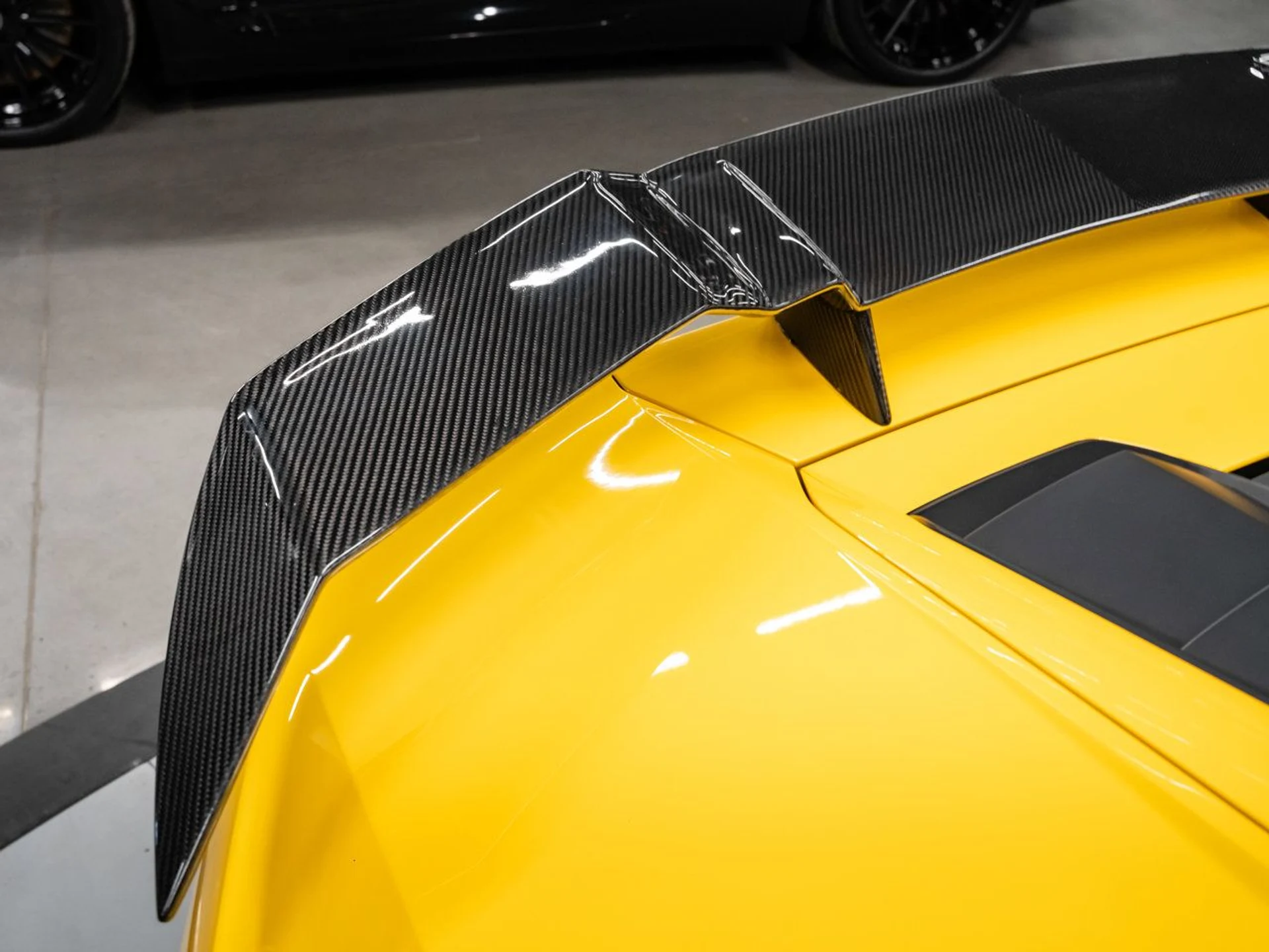 mph052_2776478627_lamborghini_huracan_2017_c2b30128f0
