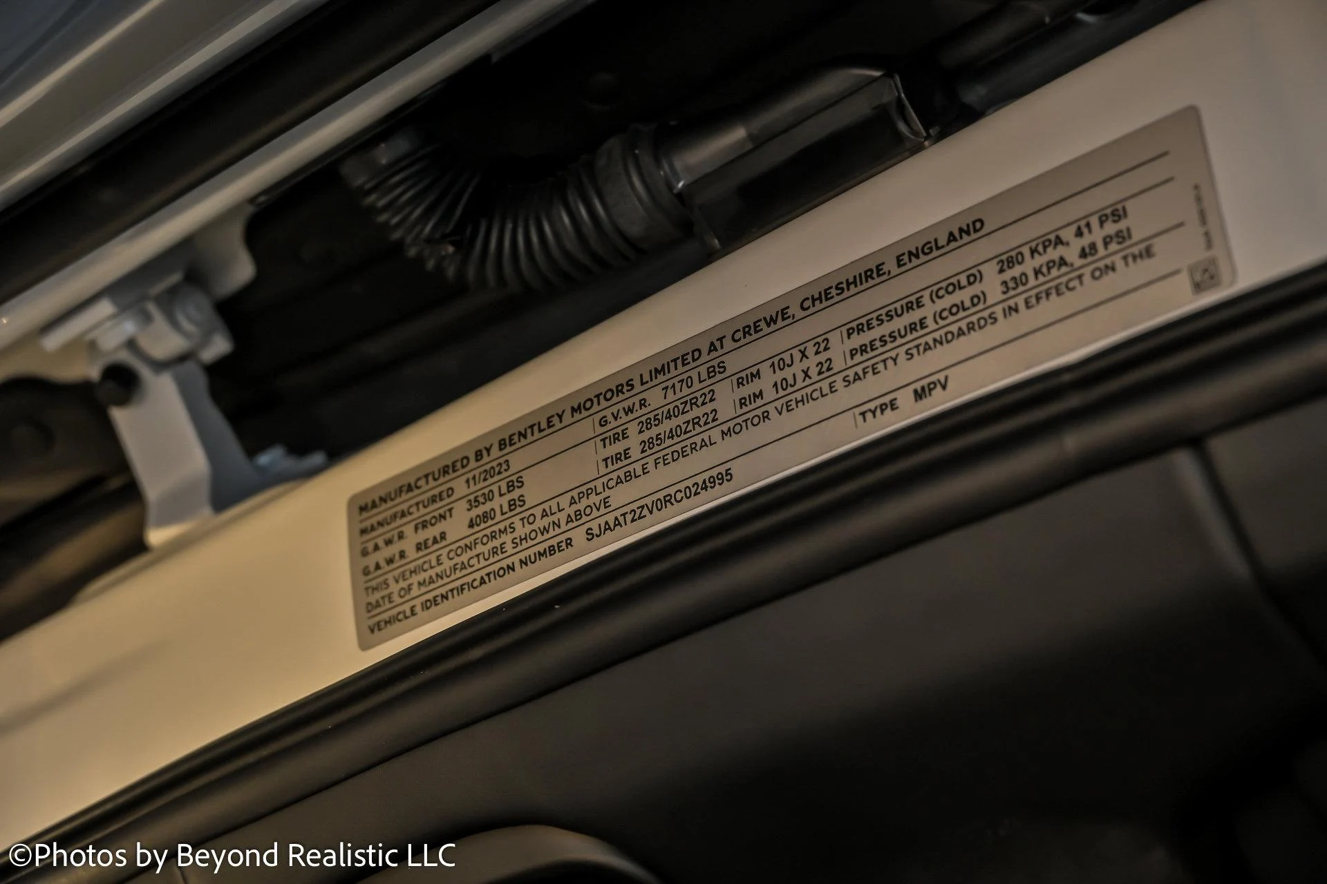 mph052_2798983514_Used_2019_Bentley_Bentayga_V8_1764407898_3d8f579efb