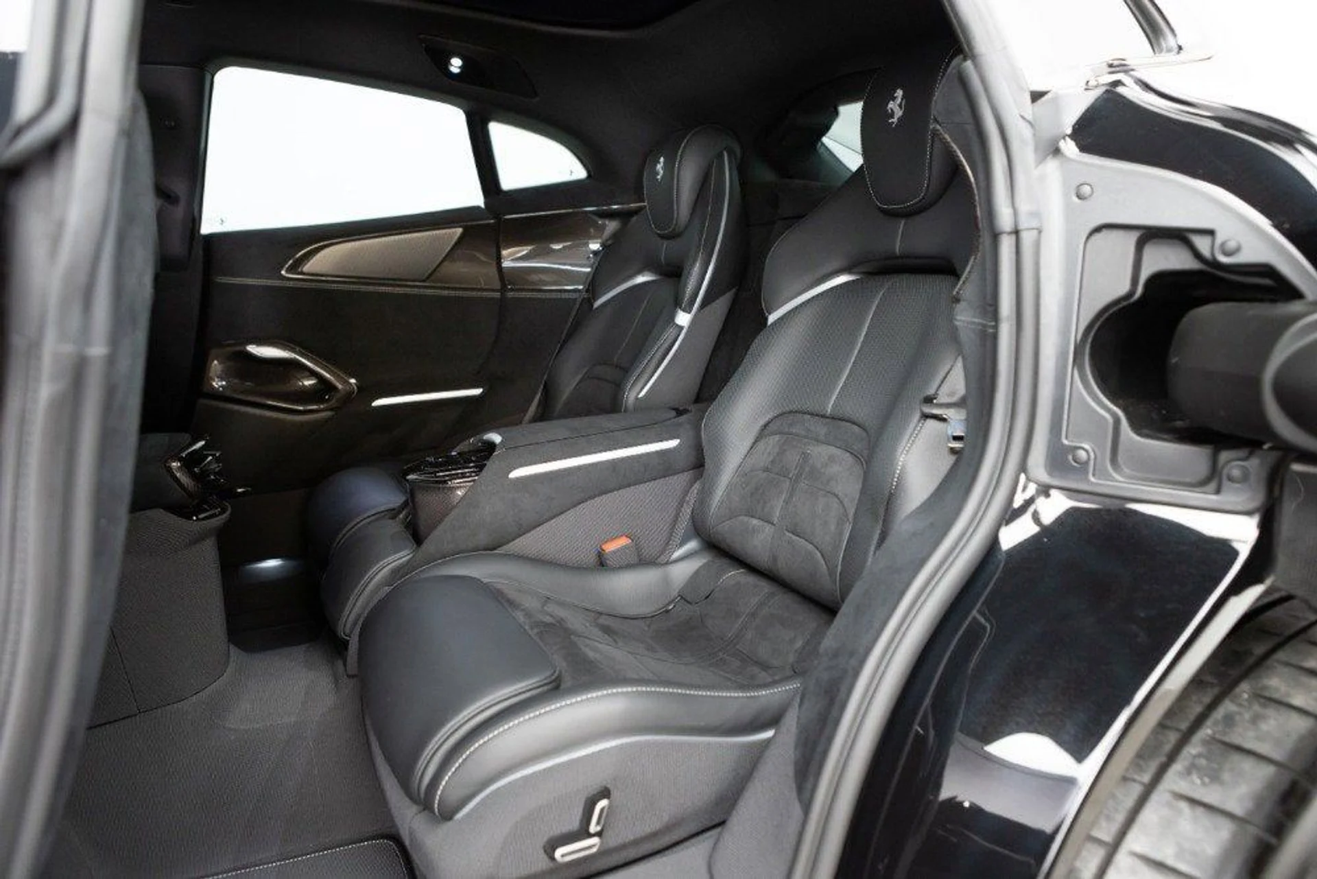 mph052_2805379701_52cde16417e94ff88f4d68a28790ea15_40cc93ddd2