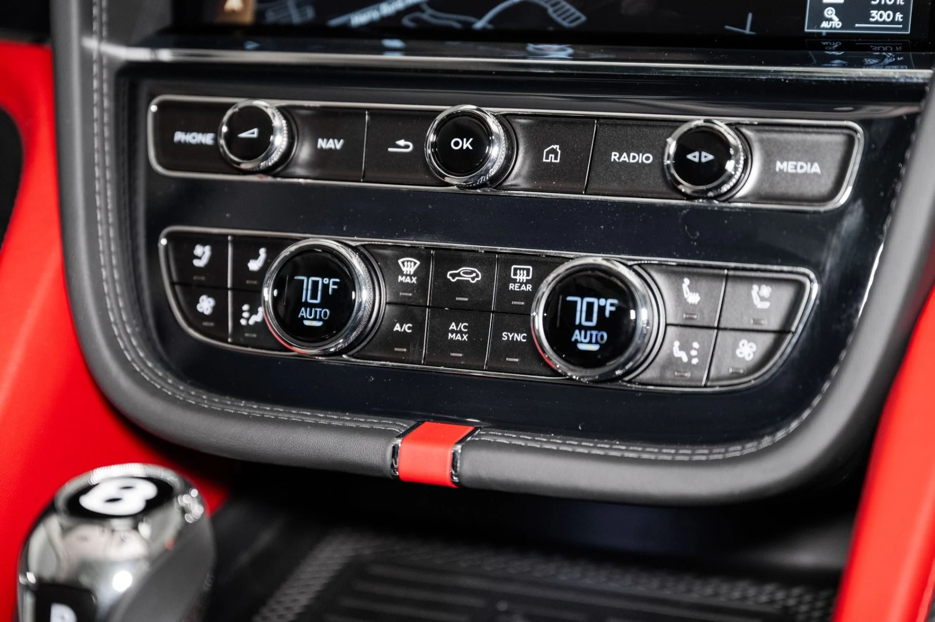 mph052_2805506126_Used_2025_Bentley_Bentayga_EWB_Mulliner_V8_1748092723_8b17f6dfe0