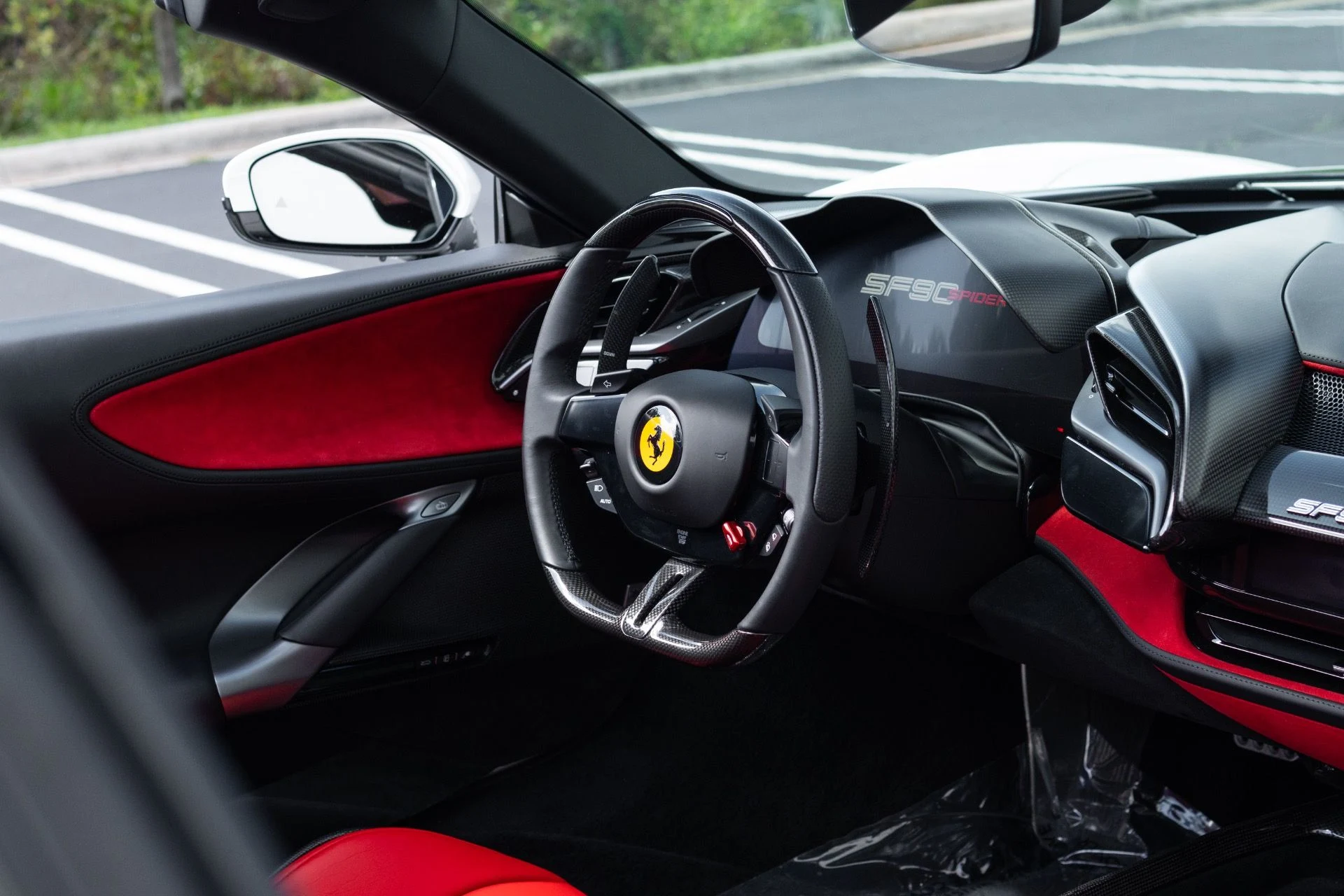 mph052_2835420561_Used_2024_Ferrari_SF_90_Spider_1774069199_5c2916971e