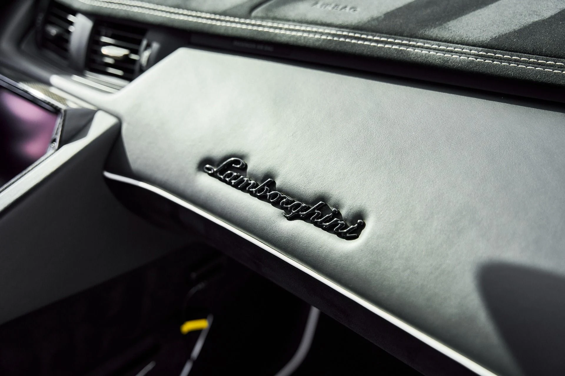 mph052_2845375348_Used_2017_Lamborghini_Aventador_LP_750_4_Super_Veloce_1768358730_38f3293cfd