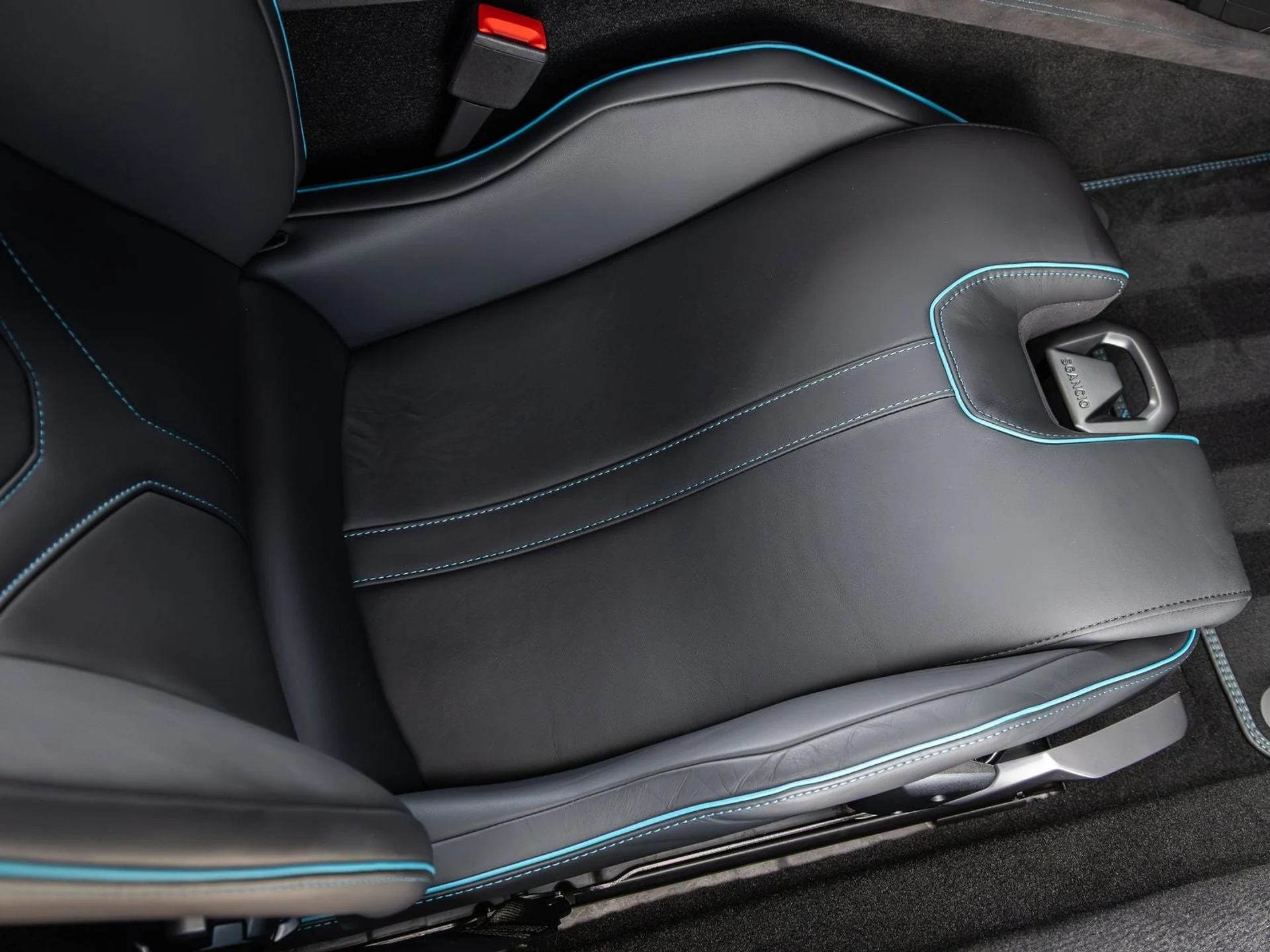 mph052_286345354_53_7a931ca181