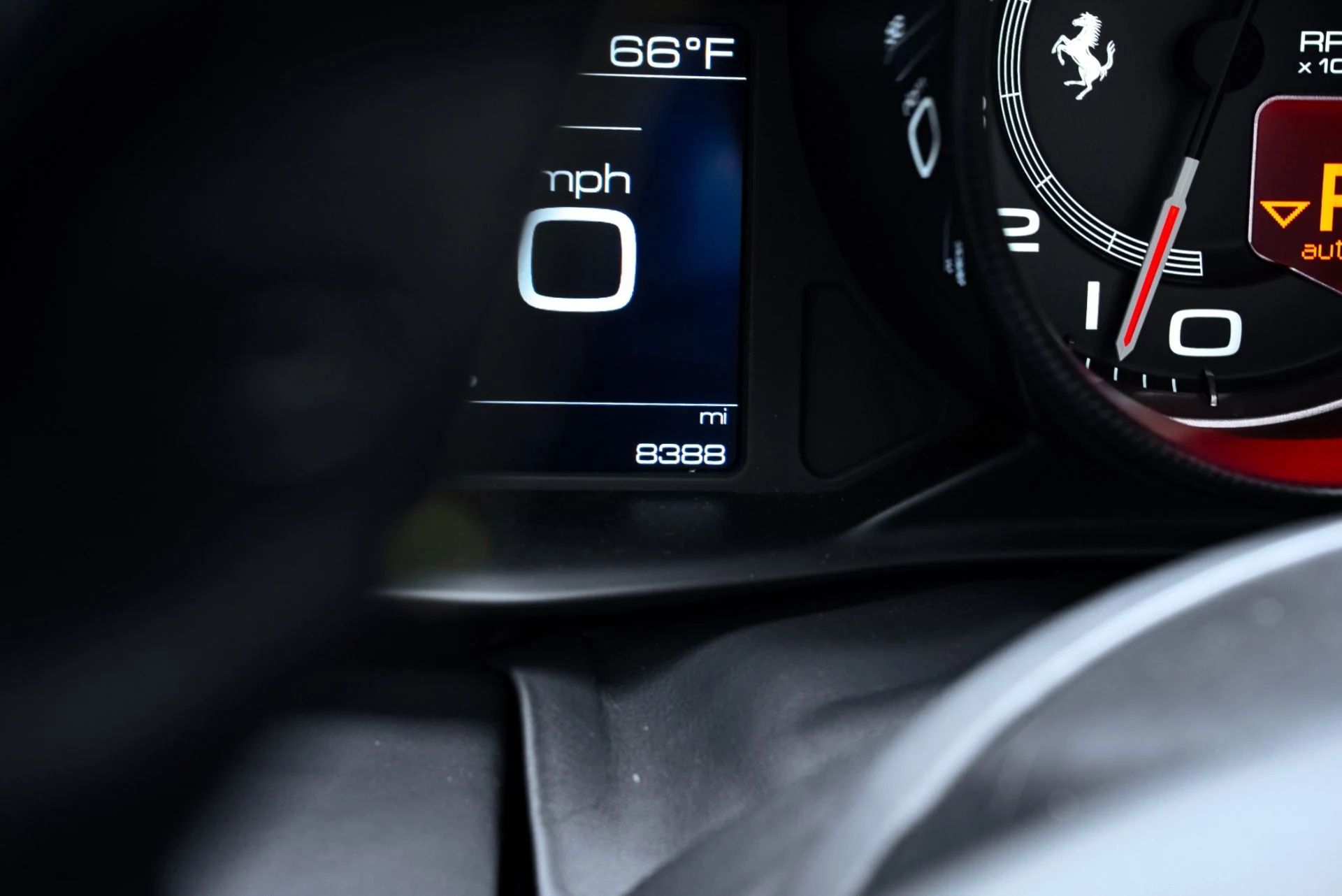 mph052_2873990751_Used_2018_Ferrari_488_Spider_1771880321_0a460edf8c