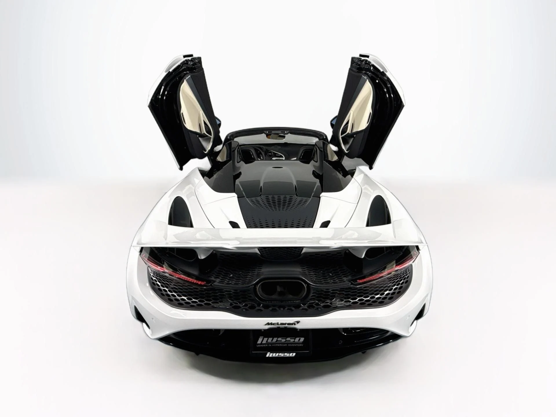 mph052_2895936326_Used_2024_Mc_Laren_750_S_Spider_1788340249_84d26ec201