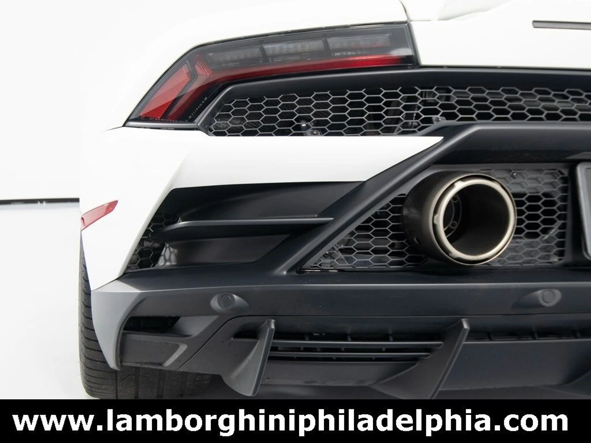 mph052_2908363867_c2bdb8a2700733e3b900a3f3fd999f65x_611df386bb