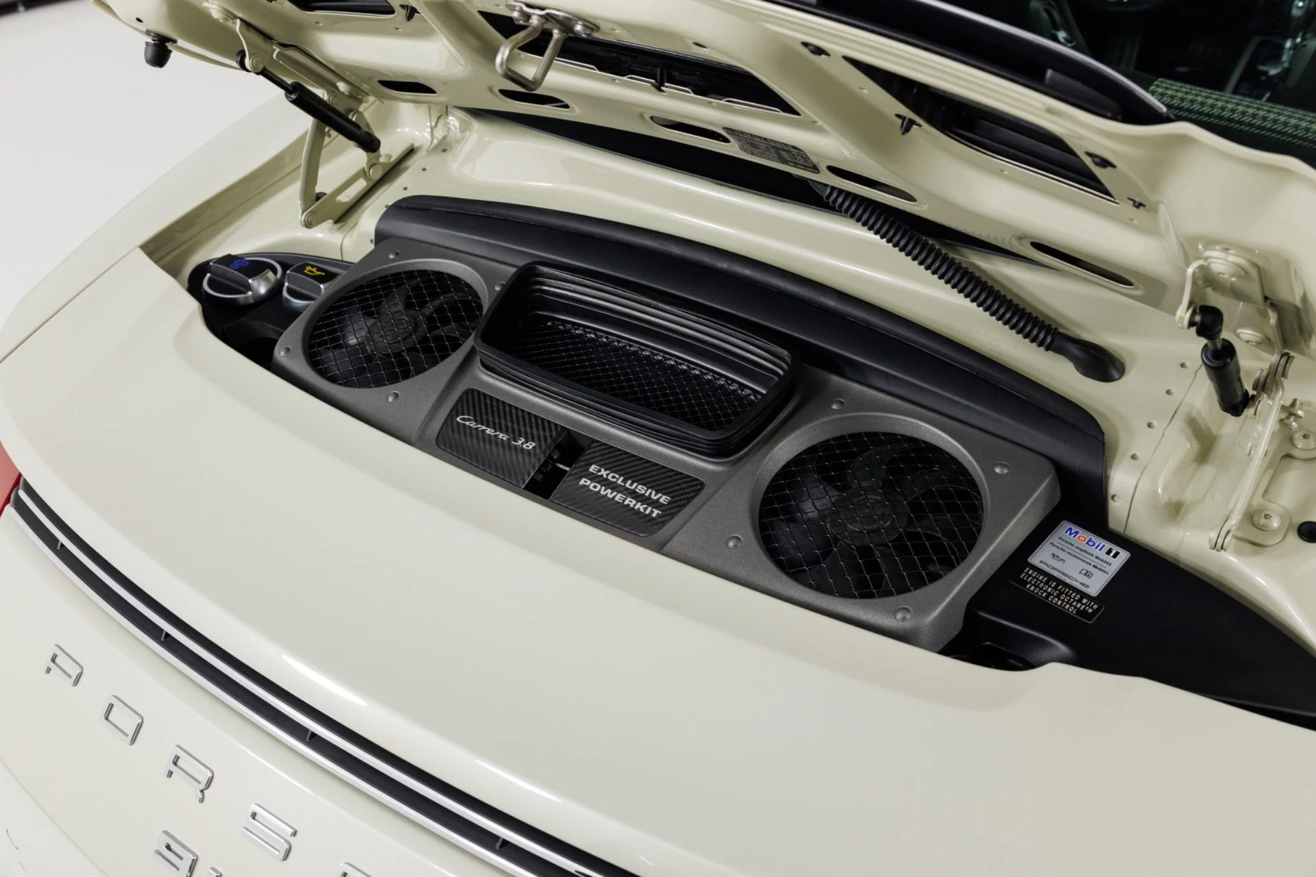 mph052_2922355647_Used_2014_Porsche_911_Carrera_S_1781907468_254311ef69