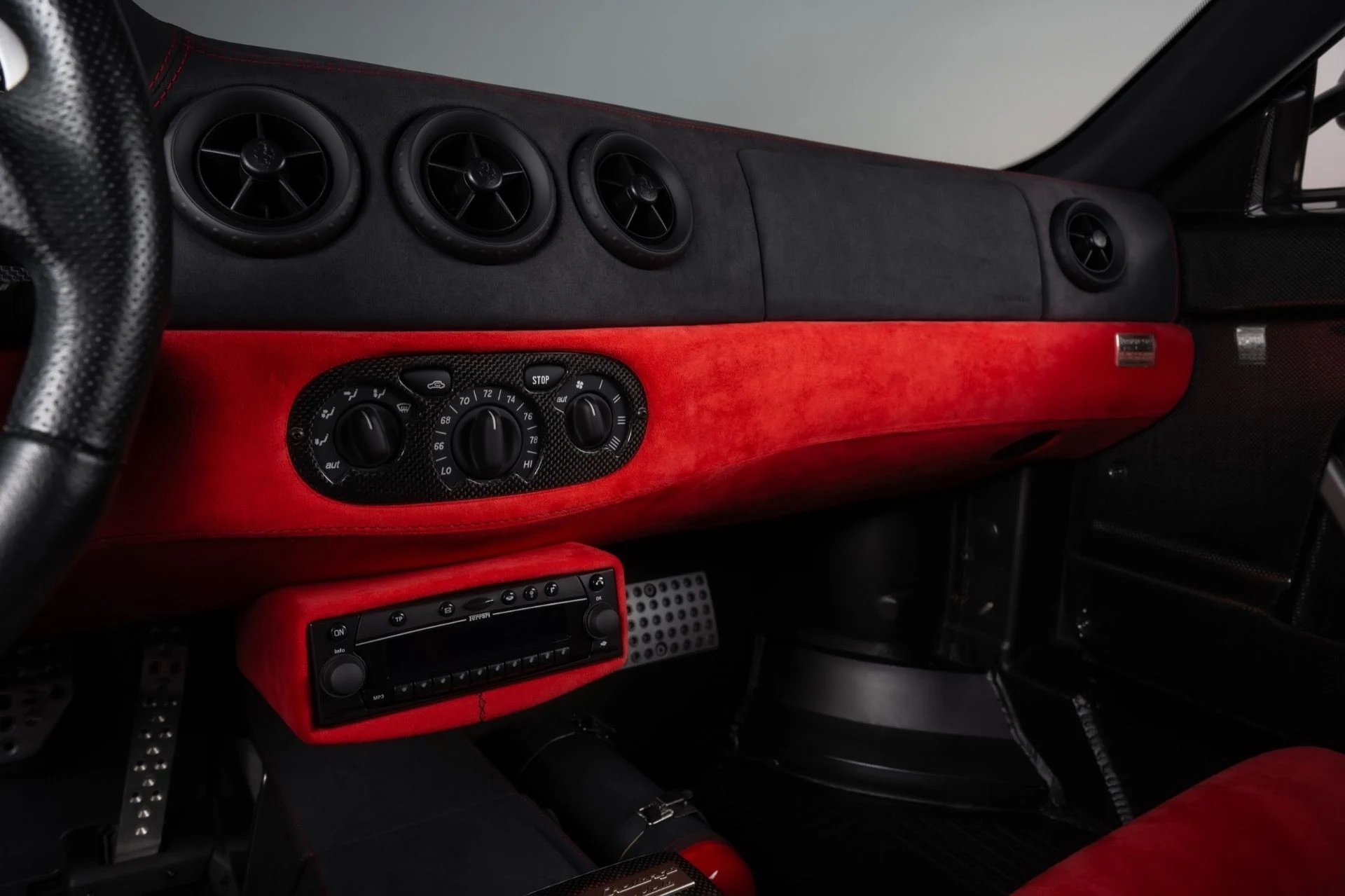 mph052_2931777598_10842_p53_l_97890ffd77