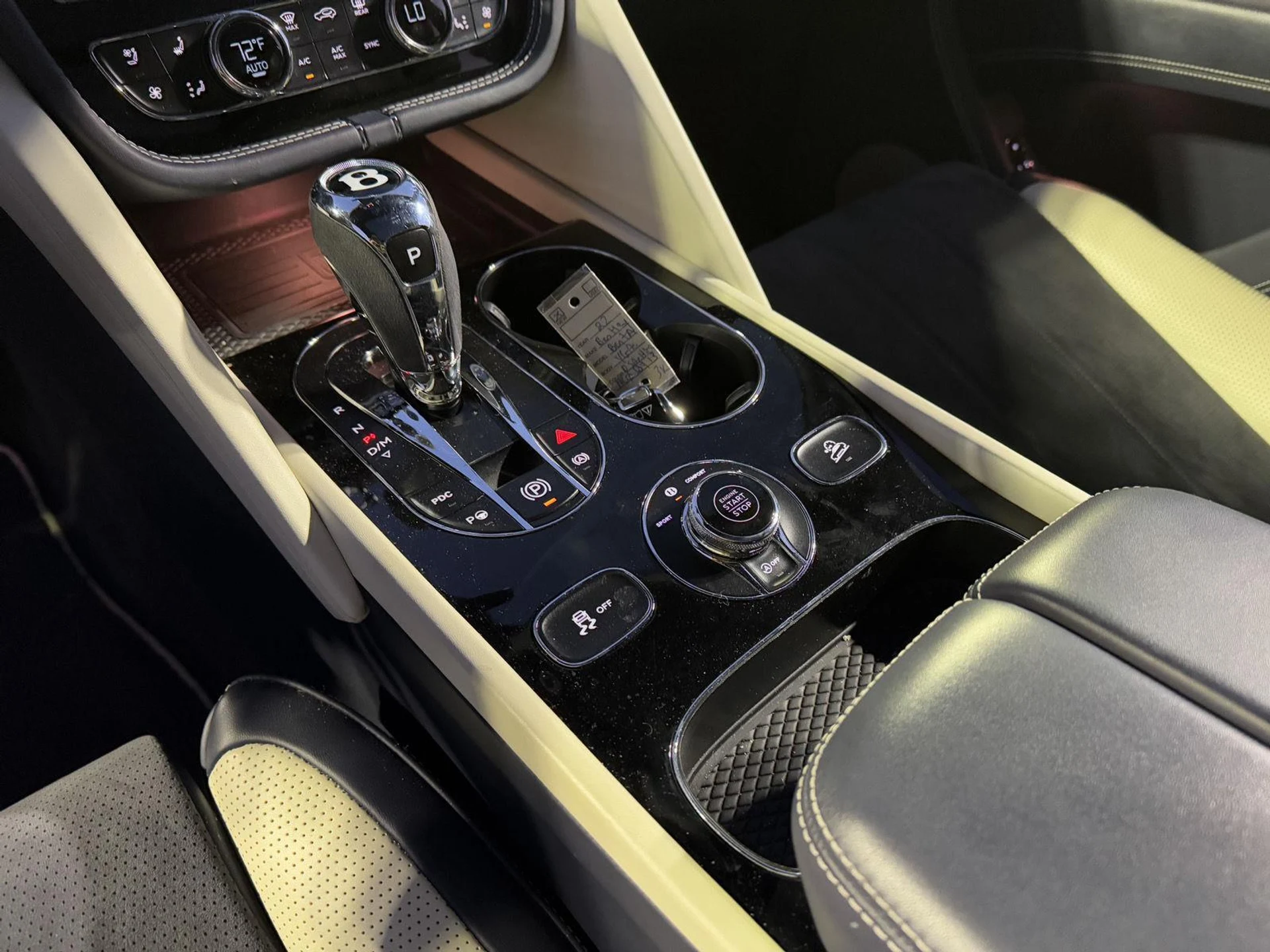 mph052_2950063463_fff89aa0ba35fc7df1e9648ed67fd23f_d5f99cb217